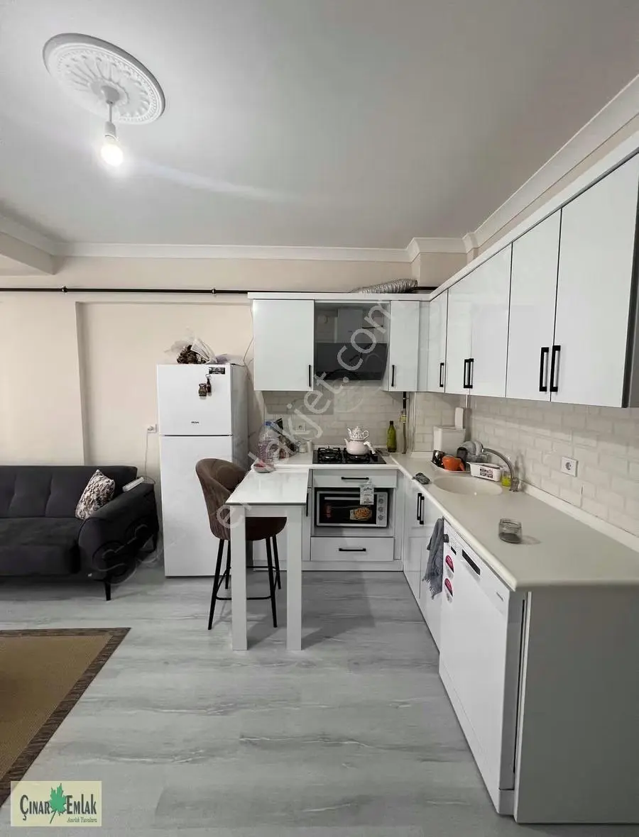 Çınar Emlak'tan Perşembe Pazarı Karşısı Kiralık Eşyalı 1+1 Daire - Görsel 12