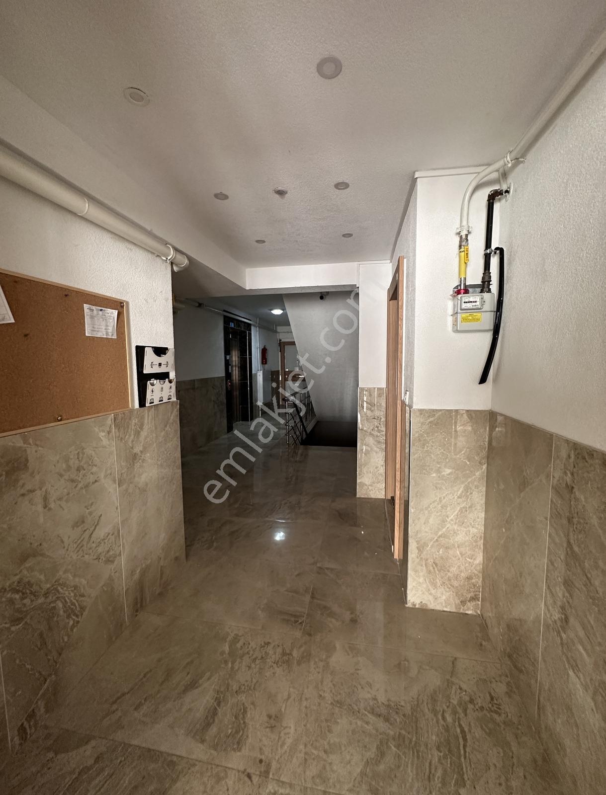 Redstone'dan Muhittinde Sitede 3+1 125m2 E.banyolu Satılık Daire - Görsel 2