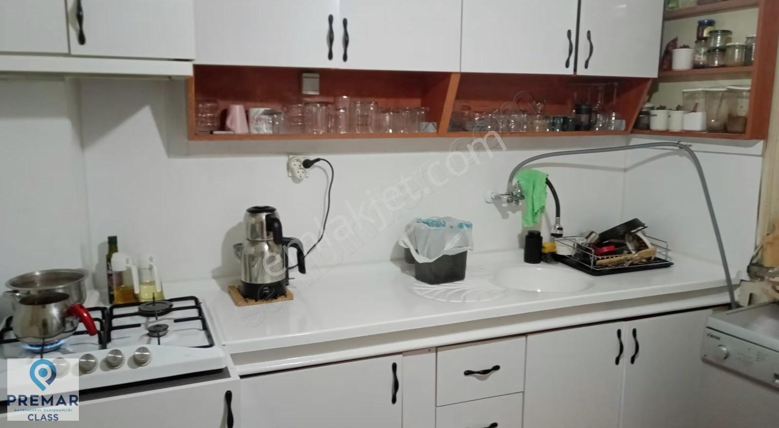 Hasanefendi'de Merkezi Konumlu, Geniş Ve Güney Cephe 2+1 Satı - Görsel 9