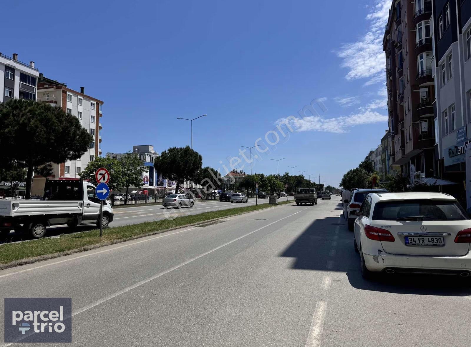 Atakum Eşyalı Kiralık 3+1 Daire Bulvara Cephe Bavulunuzla Gelin! - Görsel 31