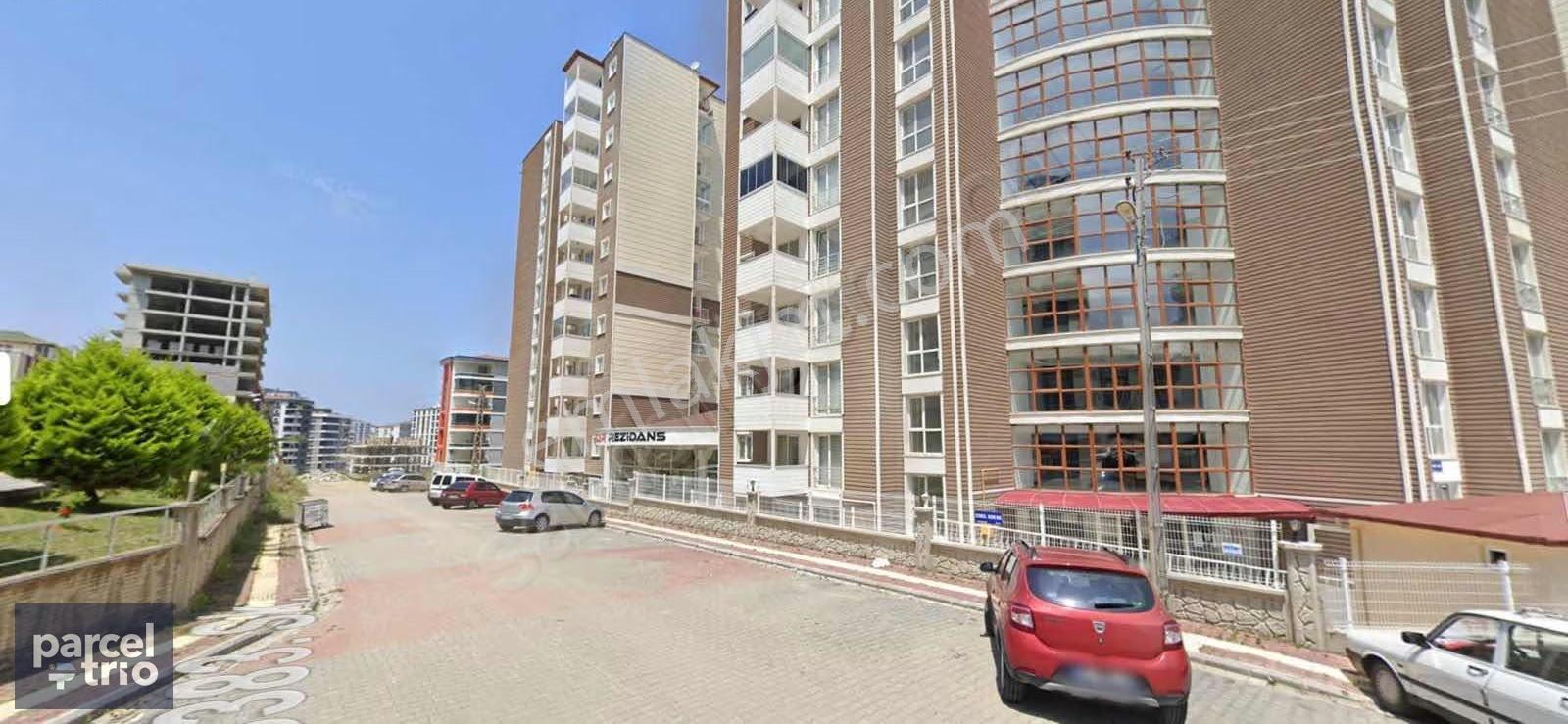 Site İçerisinde Abonelikleri Açık Eşyalı Kiralık 2+1 Daire - Görsel 13