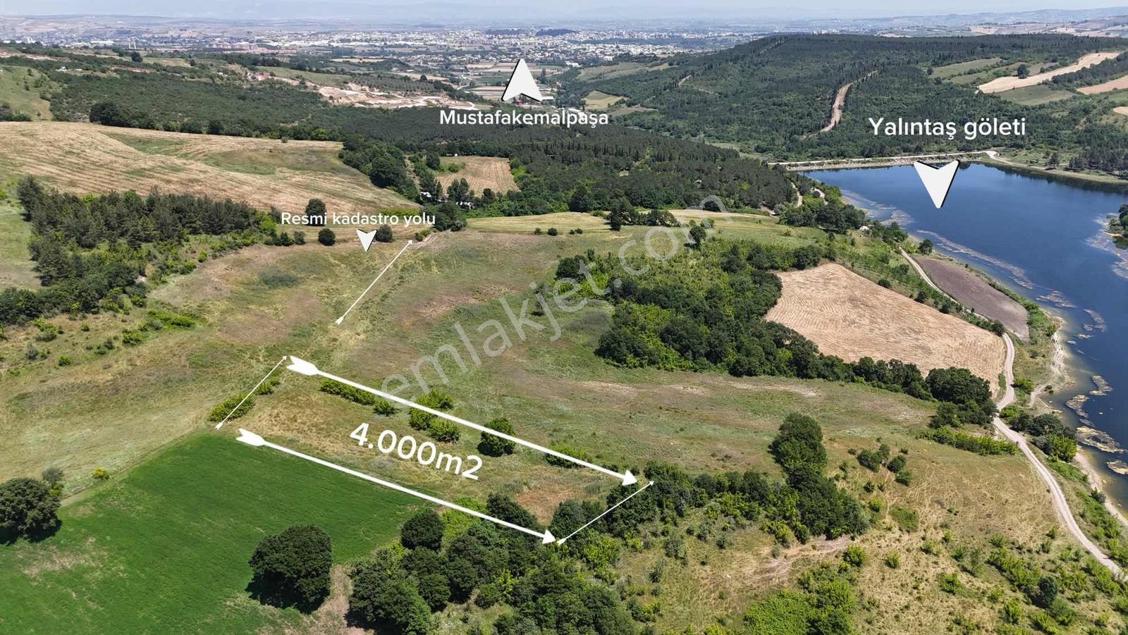 Bursadabul'dan Yalıntaş Gölet Manzaralı Tarla 4.000m2
