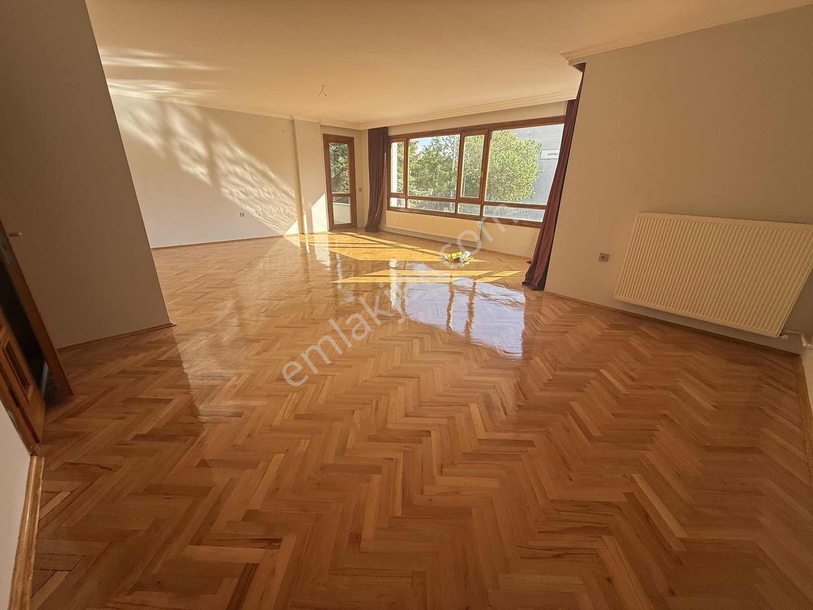 Çankaya Sancakda 185m2 4+1 Asansör Otoparklı Daire - Görsel 7