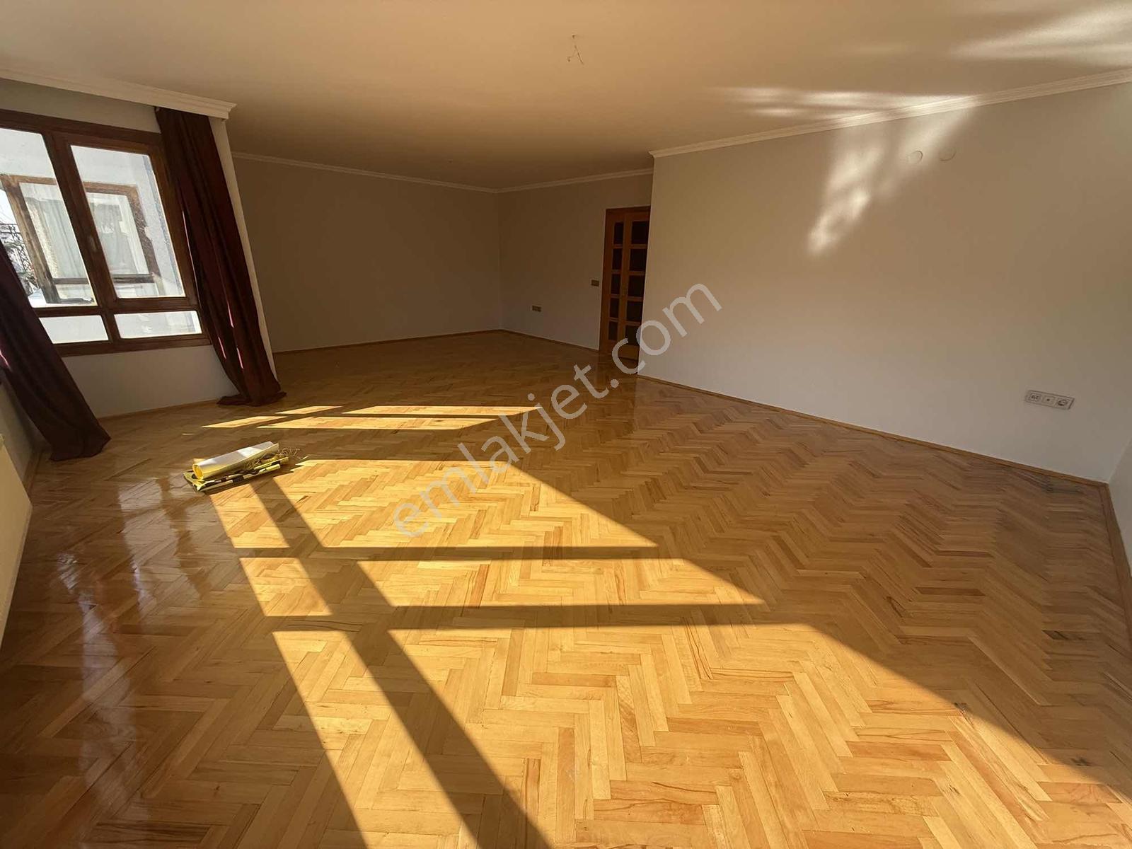 Çankaya Sancakda 185m2 4+1 Asansör Otoparklı Daire - Görsel 15
