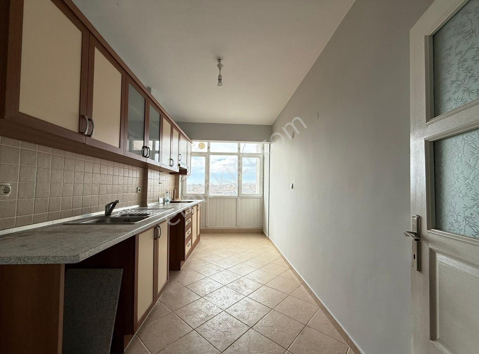Kalamış Marina Manzaralı 2500m2 Arsa İçinde 160m2 3+1 - Görsel 7