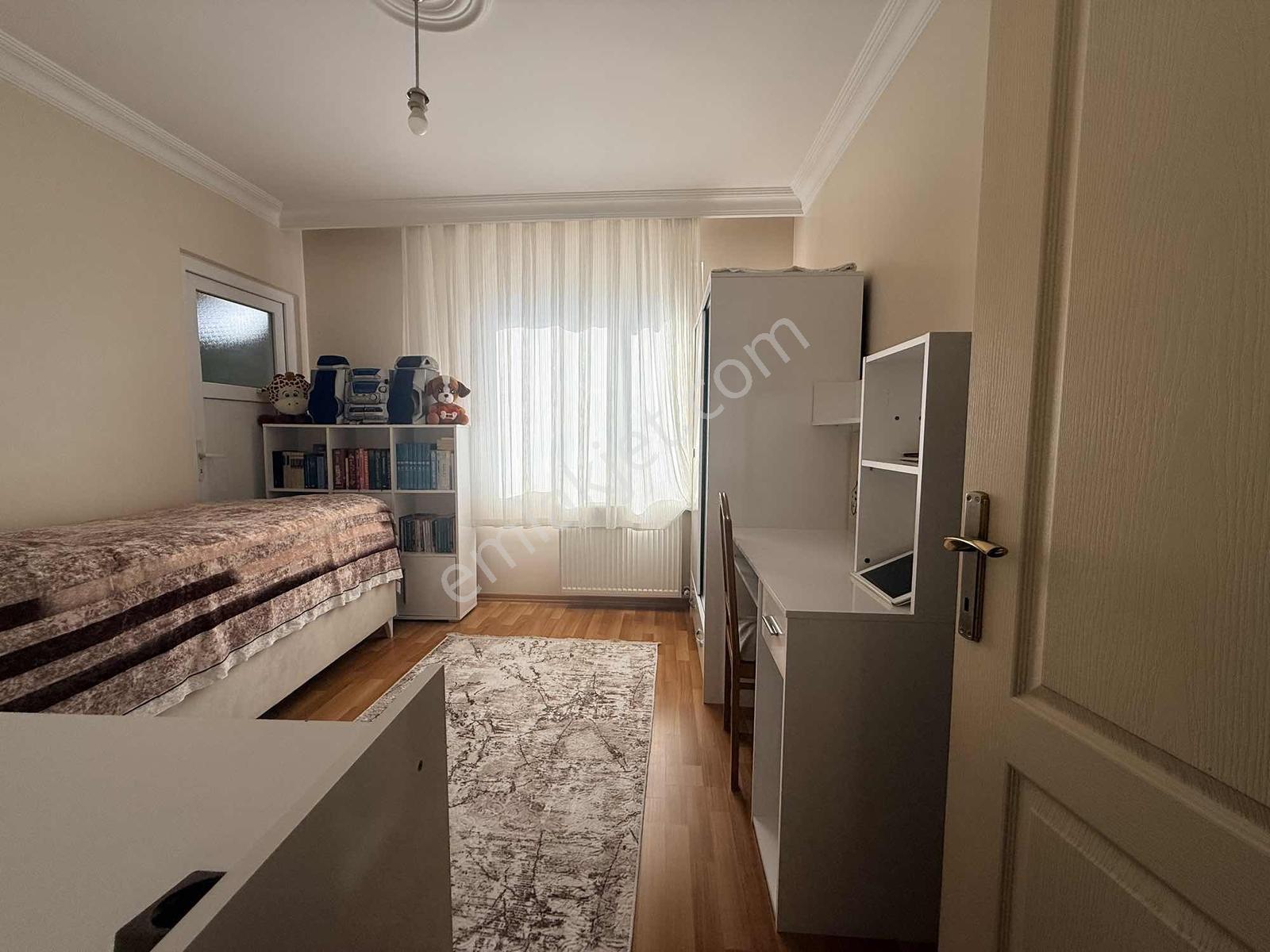 Ümraniye İnkılap Mh.3+1 Ebeveyn Banyo Ve Açık Oto Parklı Satılık - Görsel 22
