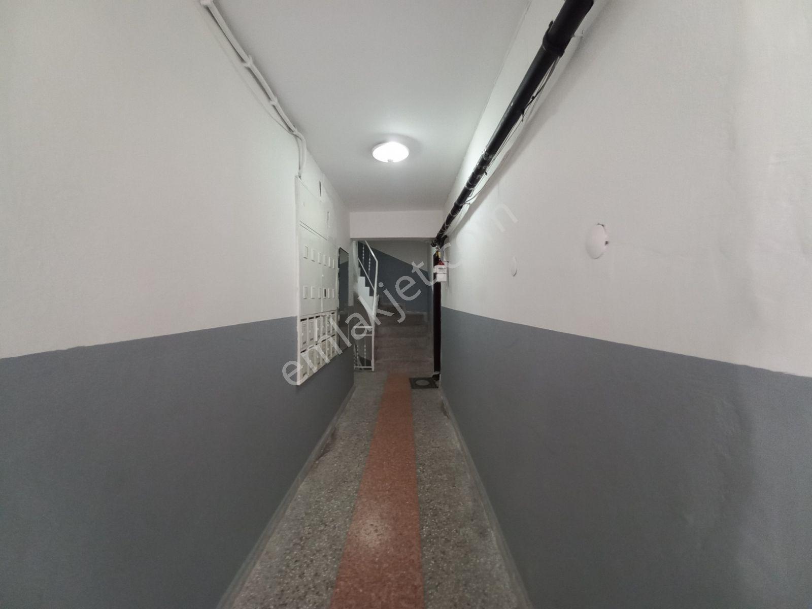 Eşrefpaşa Attila Mahallesi'nde 3+1 Kiralık Daire - Görsel 13