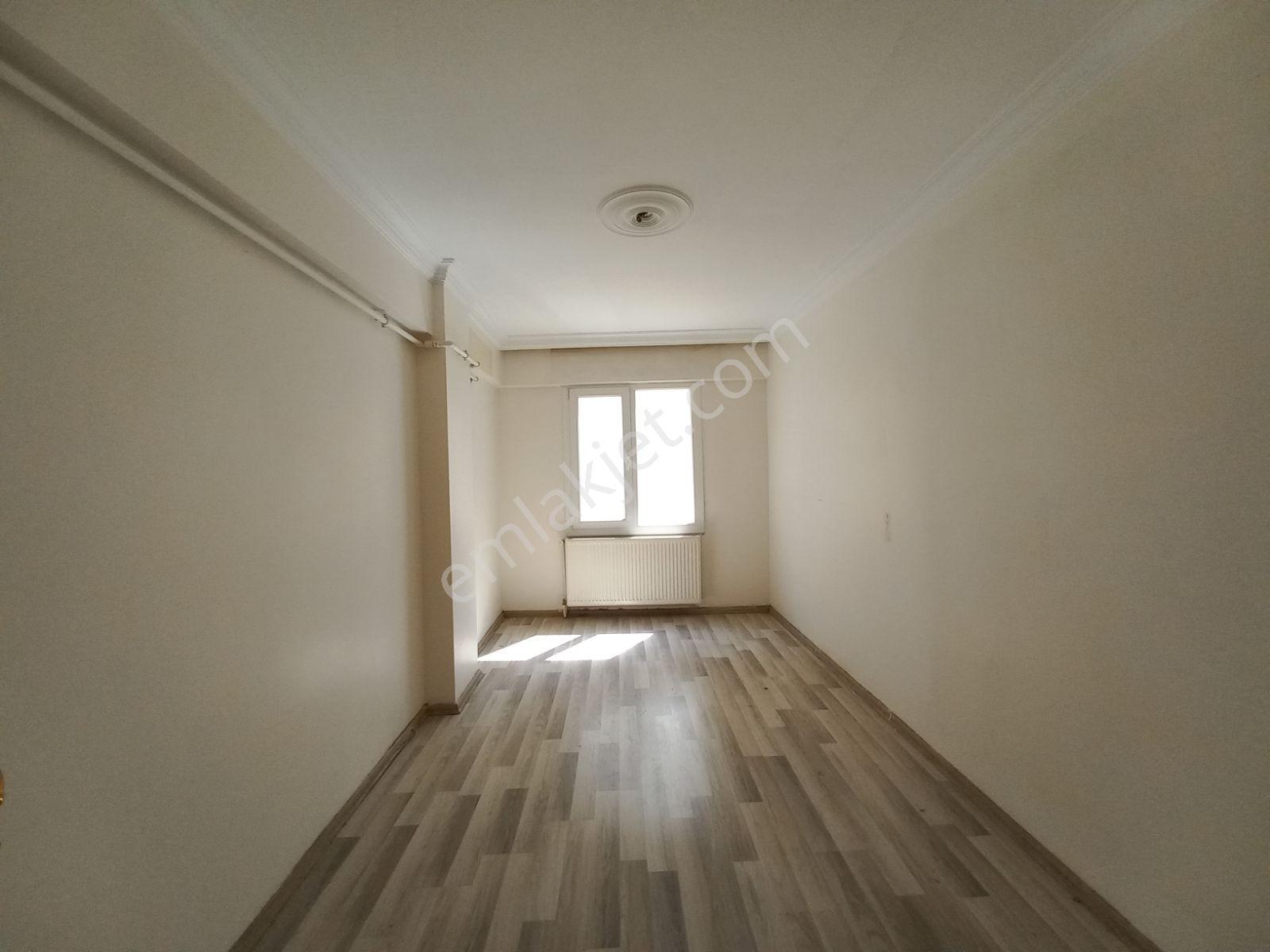 Eşrefpaşa Attila Mahallesi'nde 3+1 Kiralık Daire - Görsel 20