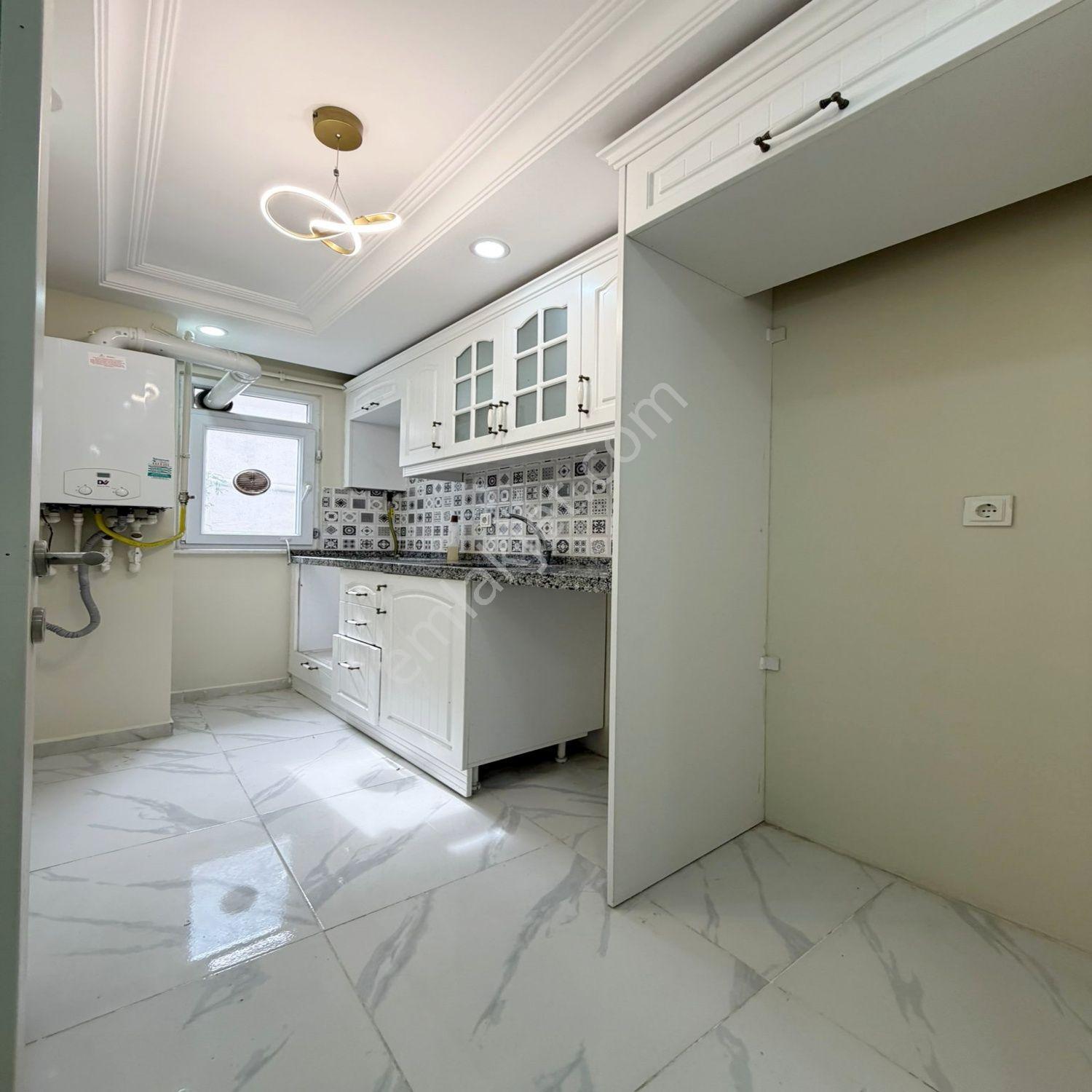 Beylikdüzü Yakuplu'da Villa Tipi Satılık 2+1 Daire - Görsel 11