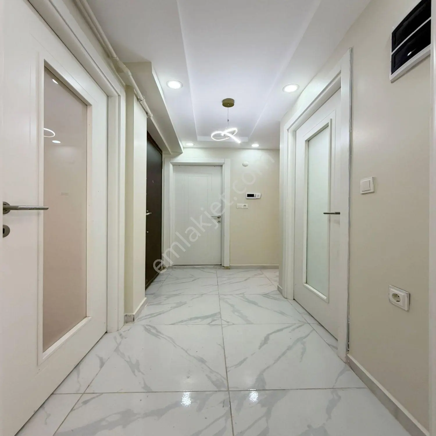 Beylikdüzü Yakuplu'da Villa Tipi Satılık 2+1 Daire - Görsel 5