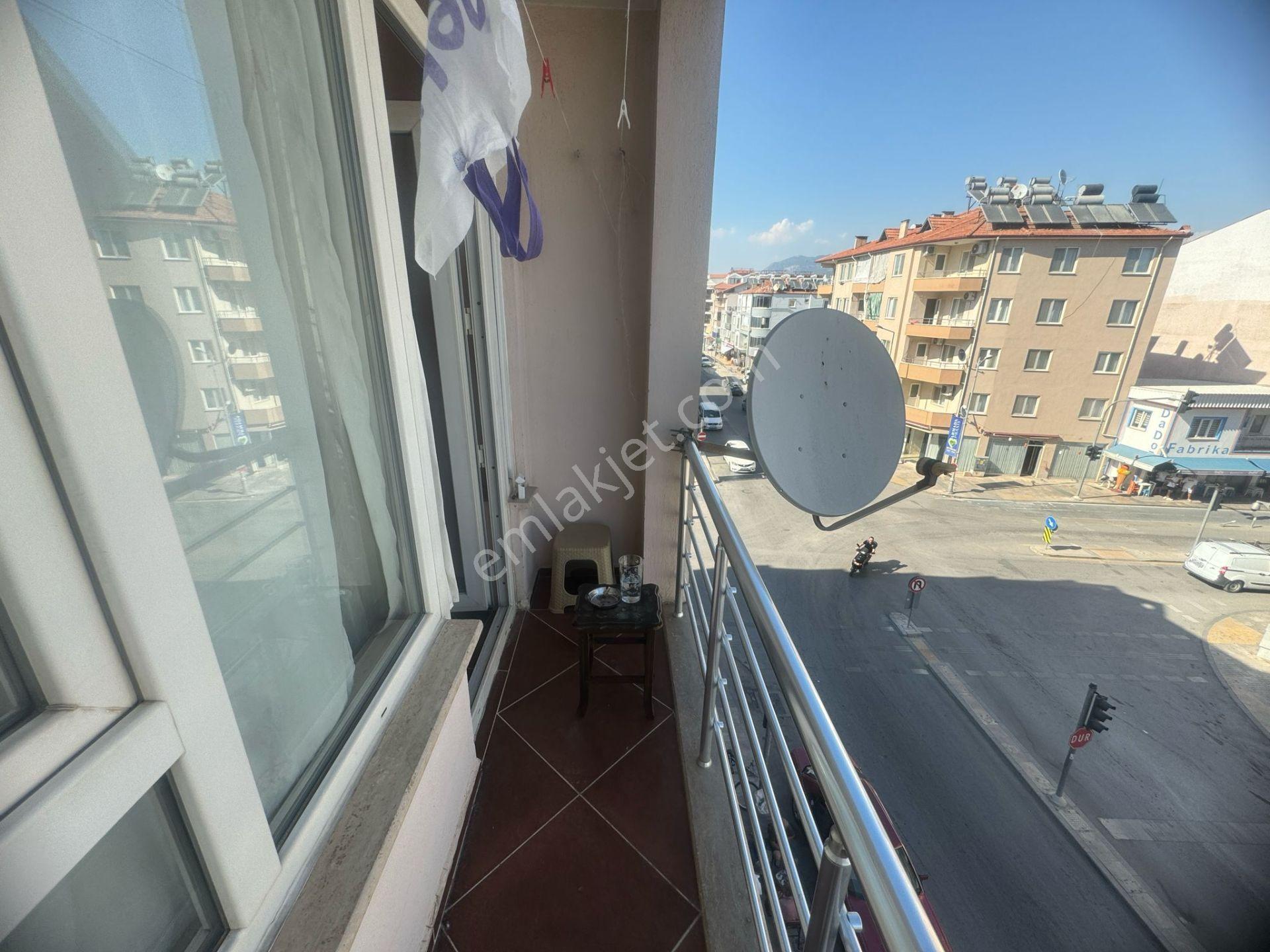 Dalaman Merkezde Eşyalı 1+1 Satılık Daire - Görsel 11