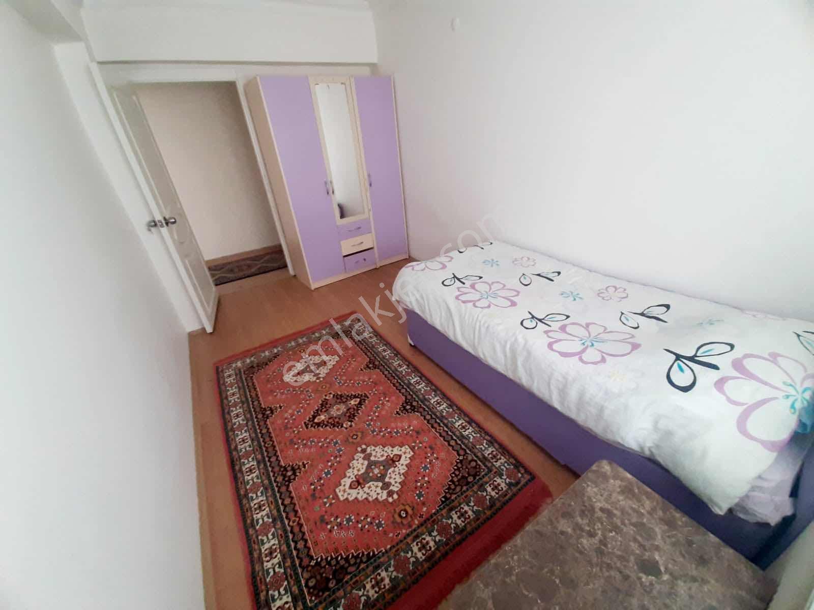 Yonca Emlak Durali Alıç Mah. Şehitler Cad. 3+1 Eşyalı Kiralık - Görsel 8