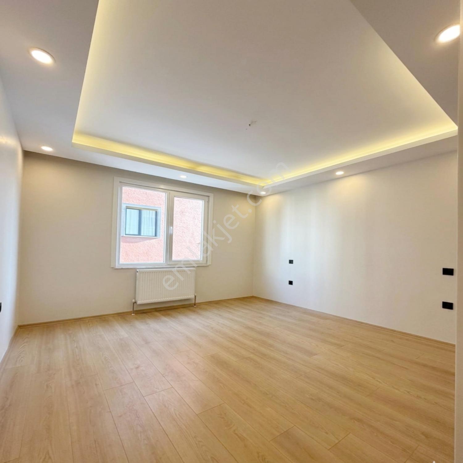 Beylikdüzü Kavaklı'da Merkezi Konum Ferah Satılık 2+1 Daire - Görsel 13