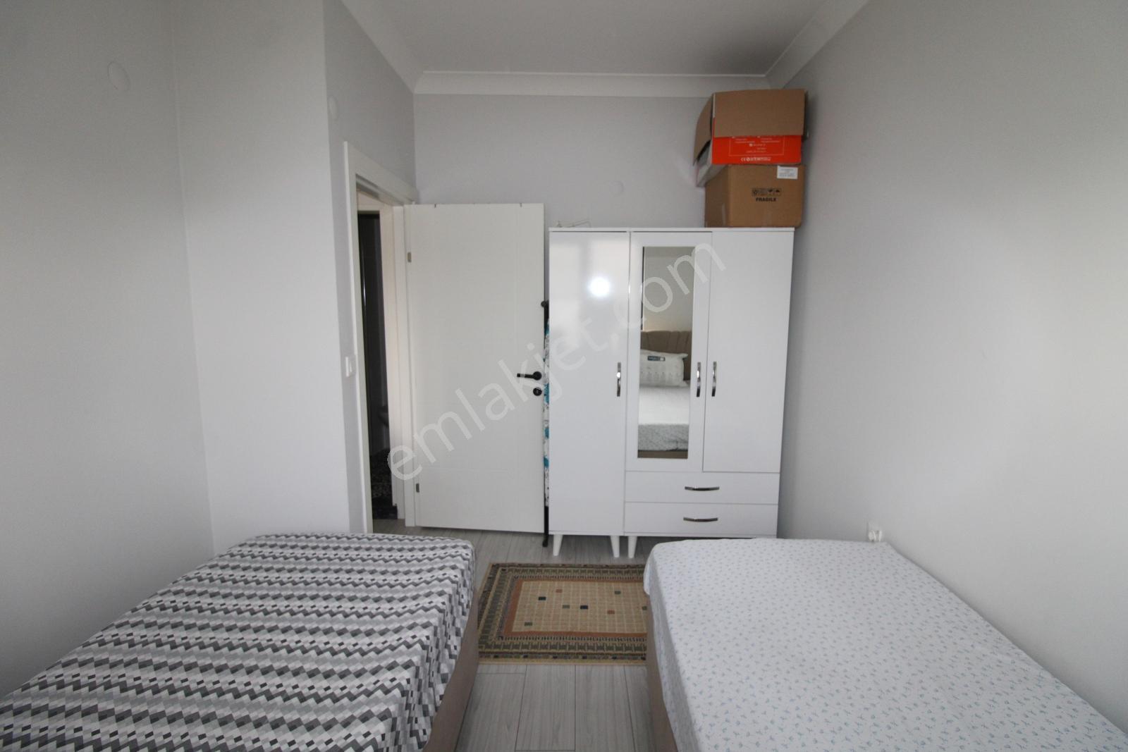 1.sakarya Ertuğrulgazi Caddesi Üzeri Eşyalı Kiralık Lüks 1+1 - Görsel 9