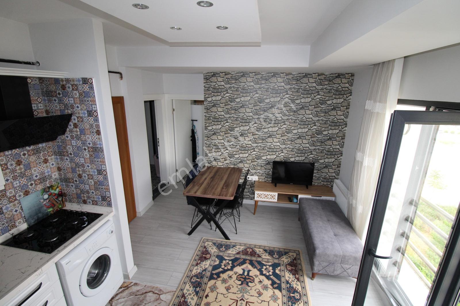 1.sakarya Ertuğrulgazi Caddesi Üzeri Eşyalı Kiralık Lüks 1+1 - Görsel 24