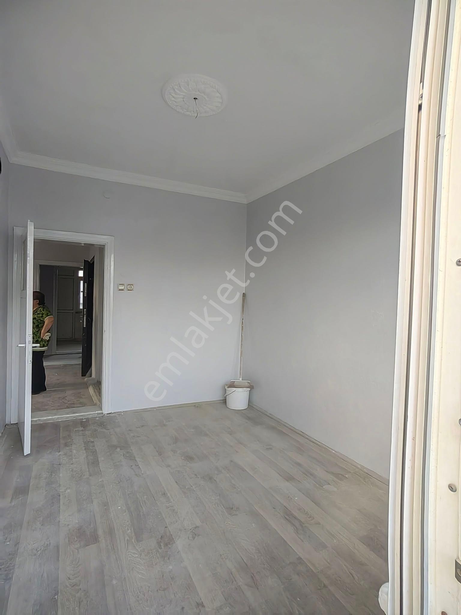 Nasreddin Emlaktan Gazi Pazarı Çaprazı Kiralık Sobalı Daire - Görsel 8