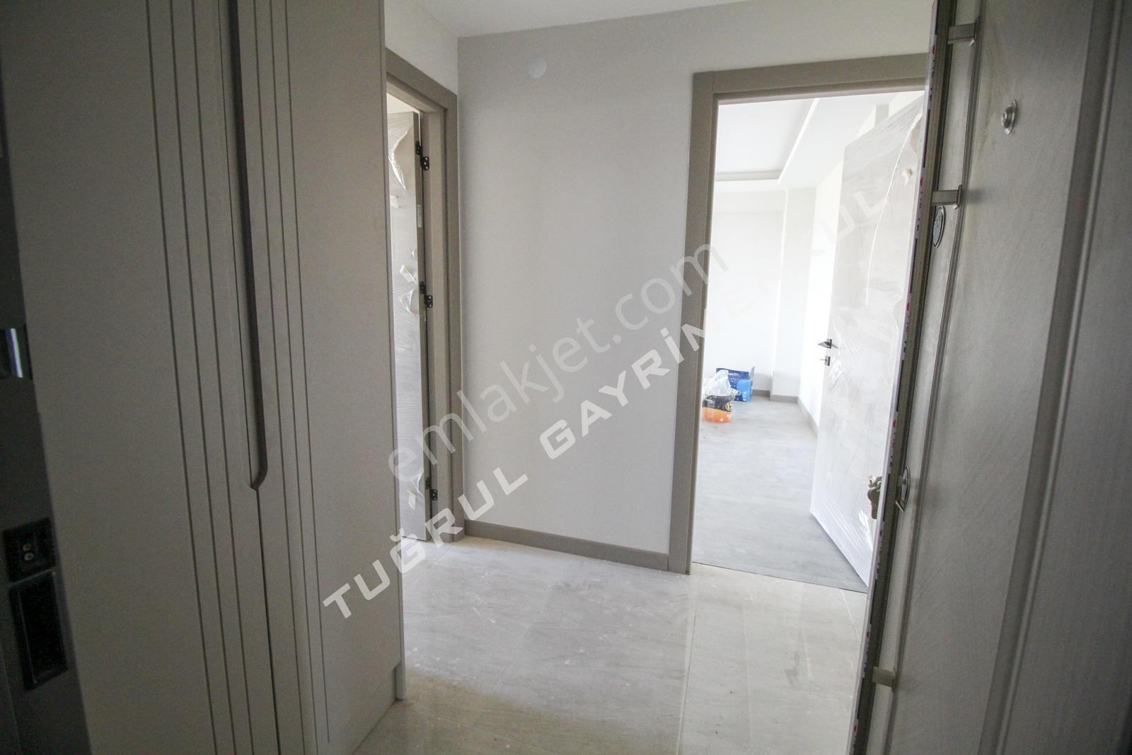 Akçalarda Satılık 2+1 Arakat Asansörlü - Görsel 12