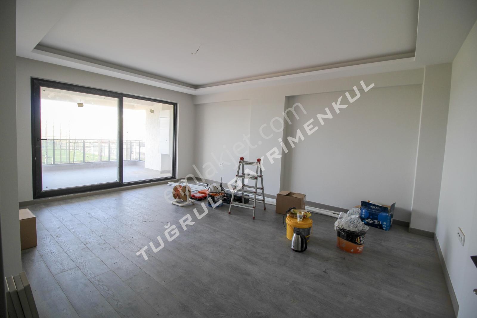 Akçalarda Satılık 2+1 Arakat Asansörlü - Görsel 2
