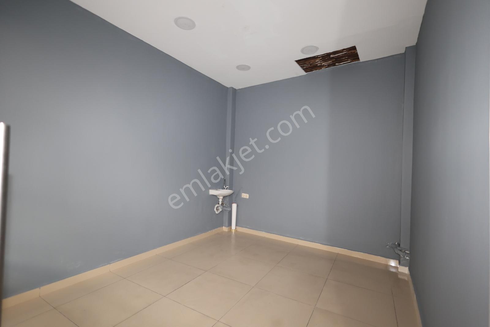 Zeybek Emlaktan Çarşı İçerisinde 10 M2 İş Yerimiz Kiralıktır - Görsel 13