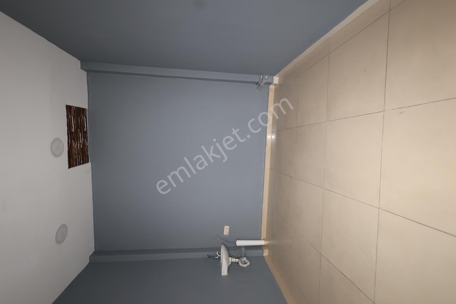Zeybek Emlaktan Çarşı İçerisinde 10 M2 İş Yerimiz Kiralıktır - Görsel 10