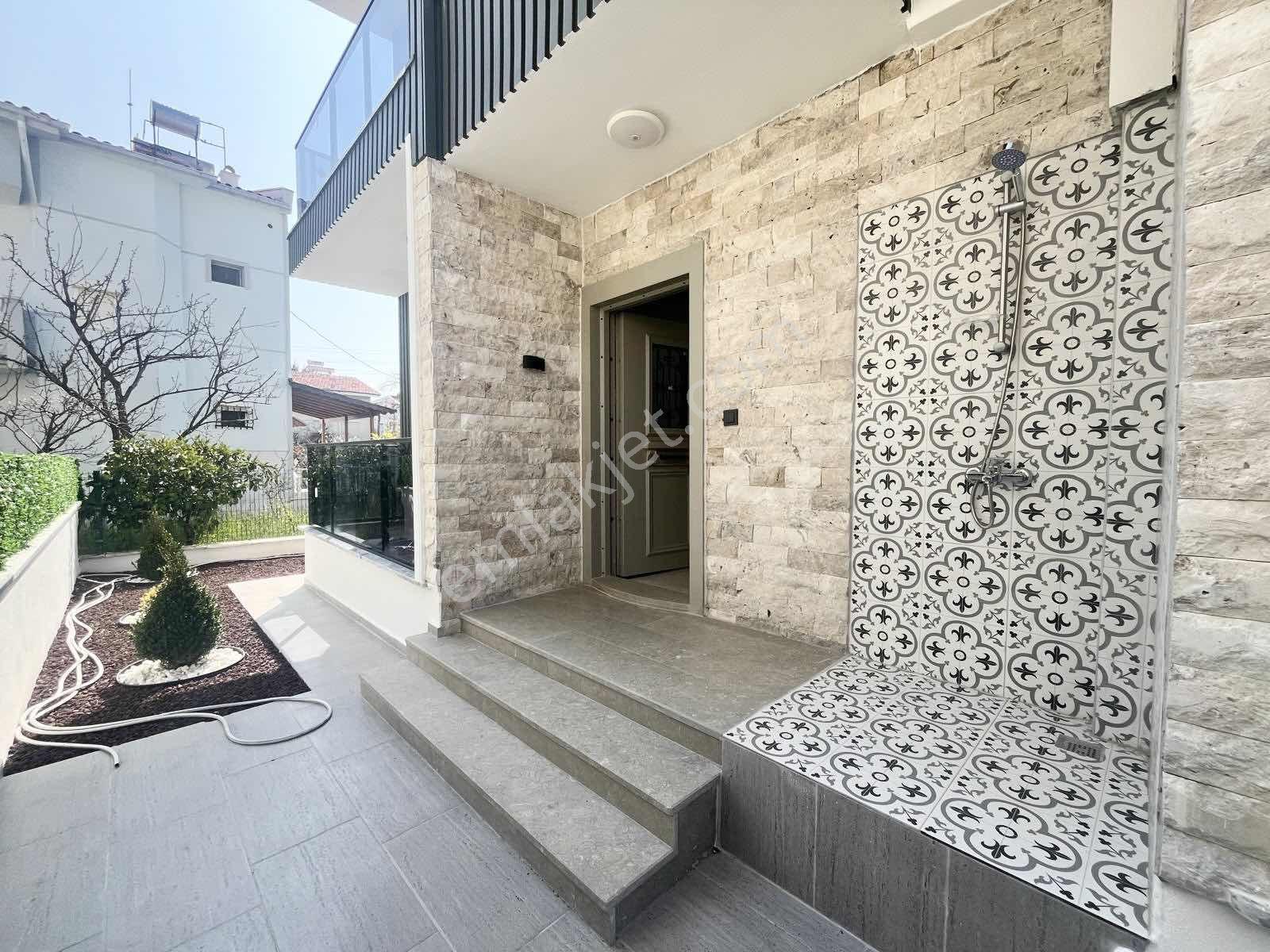 Parladan Gürede Denize 100 Metre Bahçeli Müstakil 3+1 Villa - Görsel 25