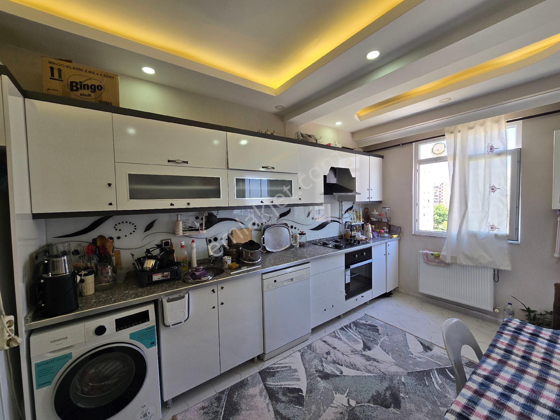 Cadde Seyran'dan Satılık 2+1 125m2 Cephe Açık İskanlı Sonkat - Görsel 8