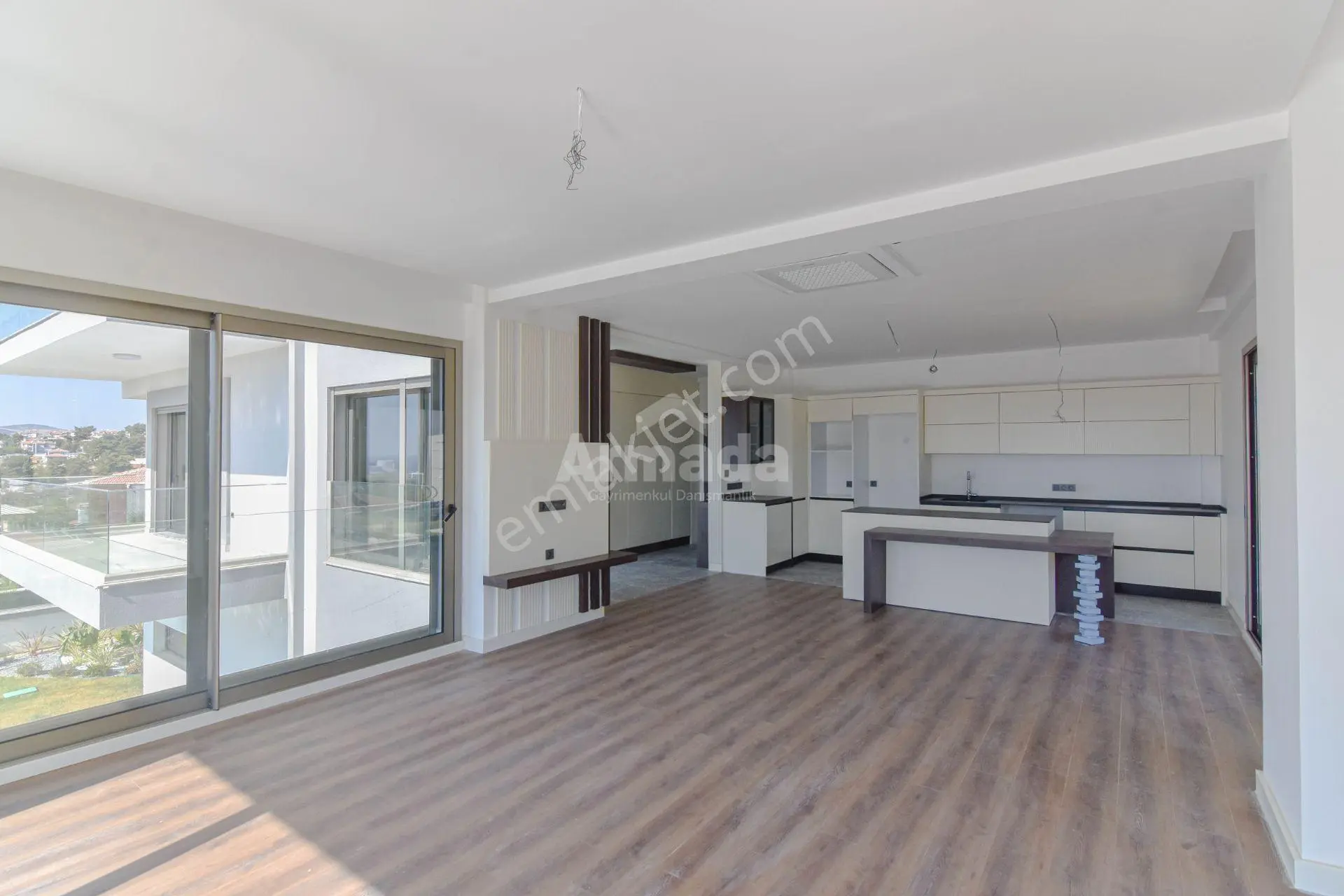 Kuşadası Soğucak’ta Panaromik Deniz Manzaralı Lüks Villa - Görsel 5