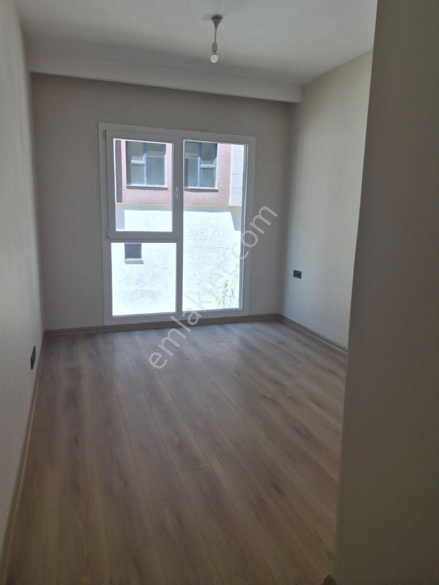 Zeytinburnu Alya Konaklarında Acil Satılık Havuzlu Lüx Daire - Görsel 29