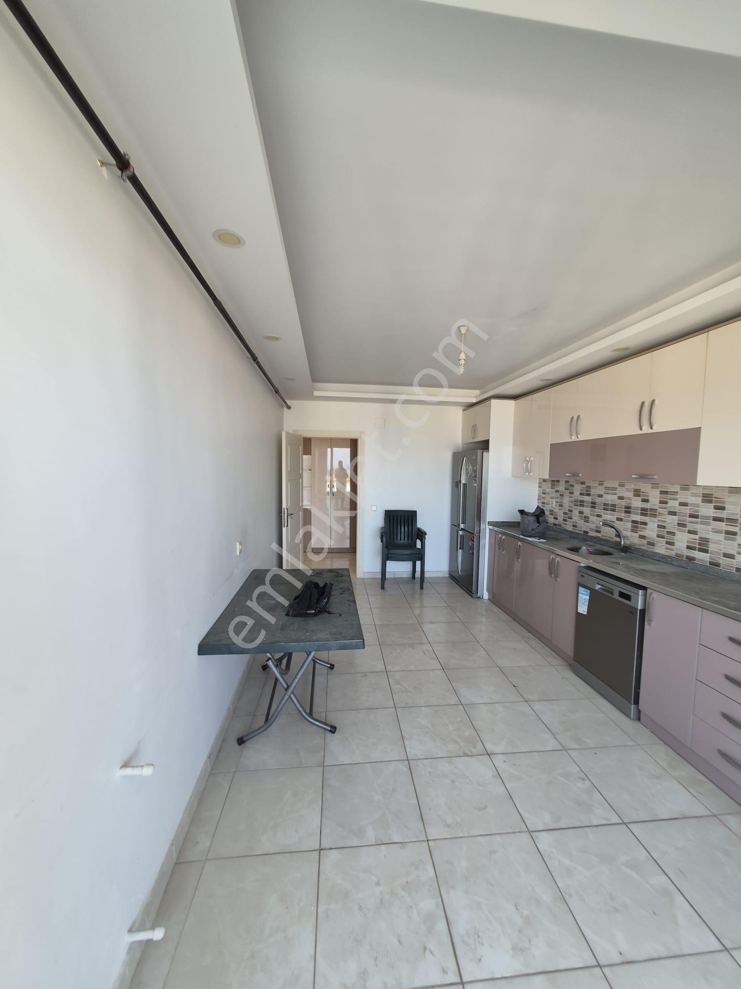 Denize Sıfır 3+1 Ful Bakımlı Temiz Kiralık - Görsel 6