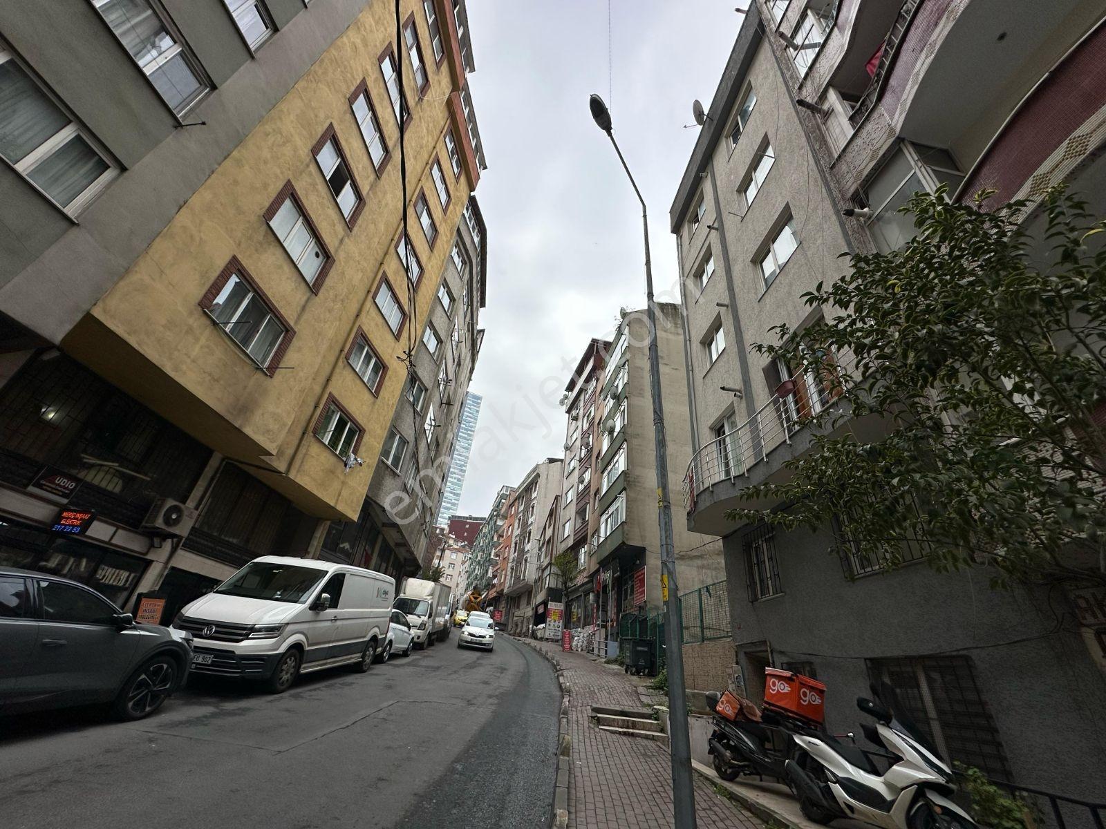 Tuncay'dan Şişli'de Trump Avm'ye 5 Dk Oturumlu Ve Yatırımlı 2+1 - Görsel 22