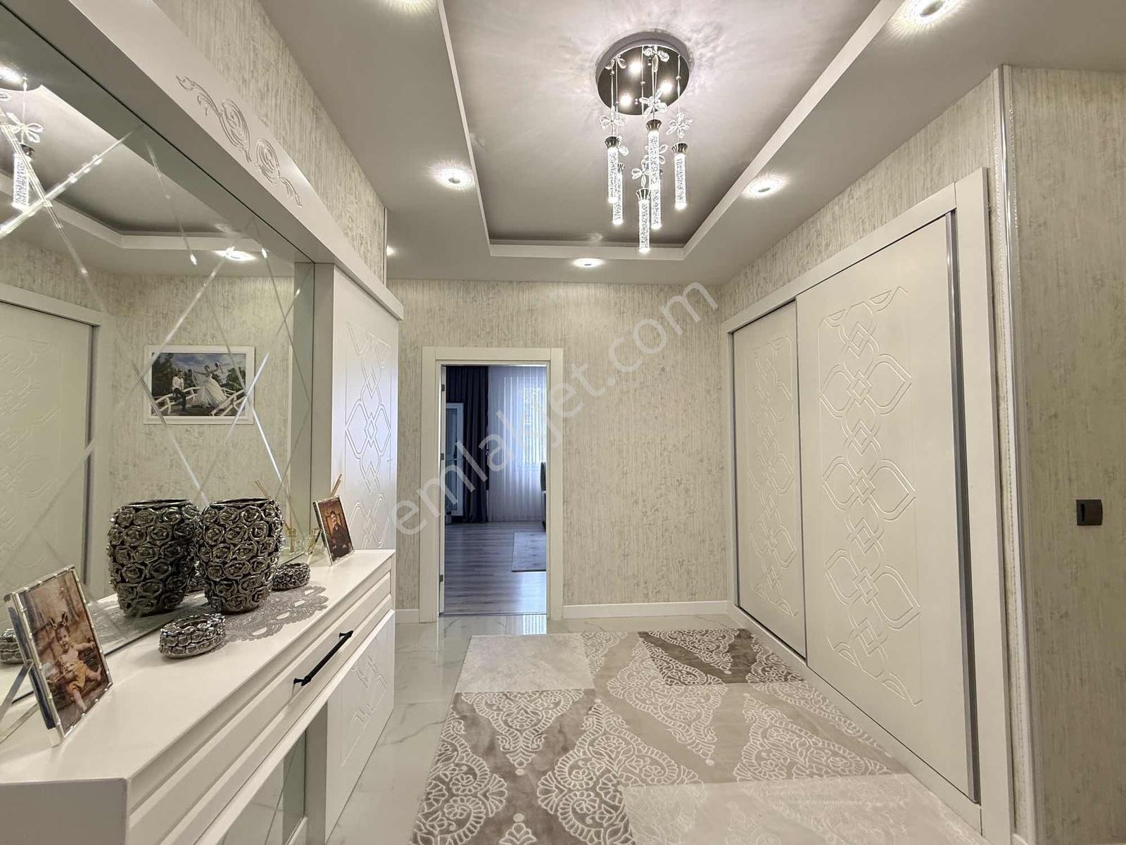 Fabrika Mahallesinde 3+1 2 Daire Üzeri Arakat Ful Yapılı Daire!! - Görsel 10