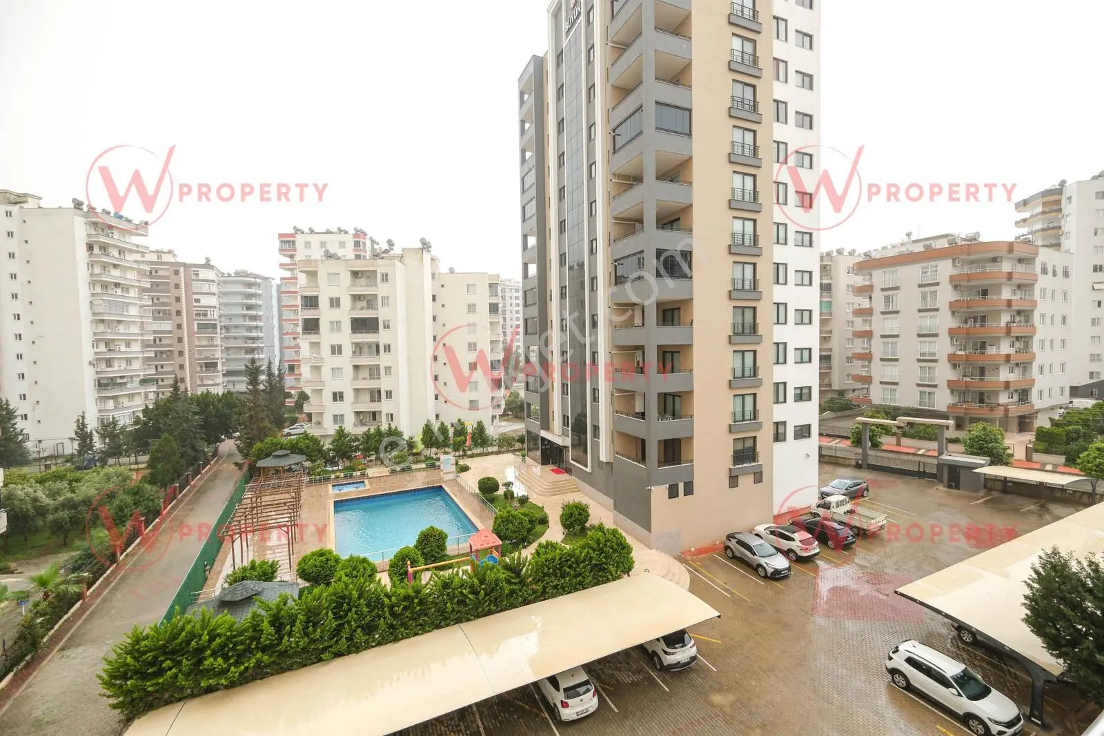 W Property'den Site İçerisinde Havuzlu,bağımsız Mutfaklı 3+1