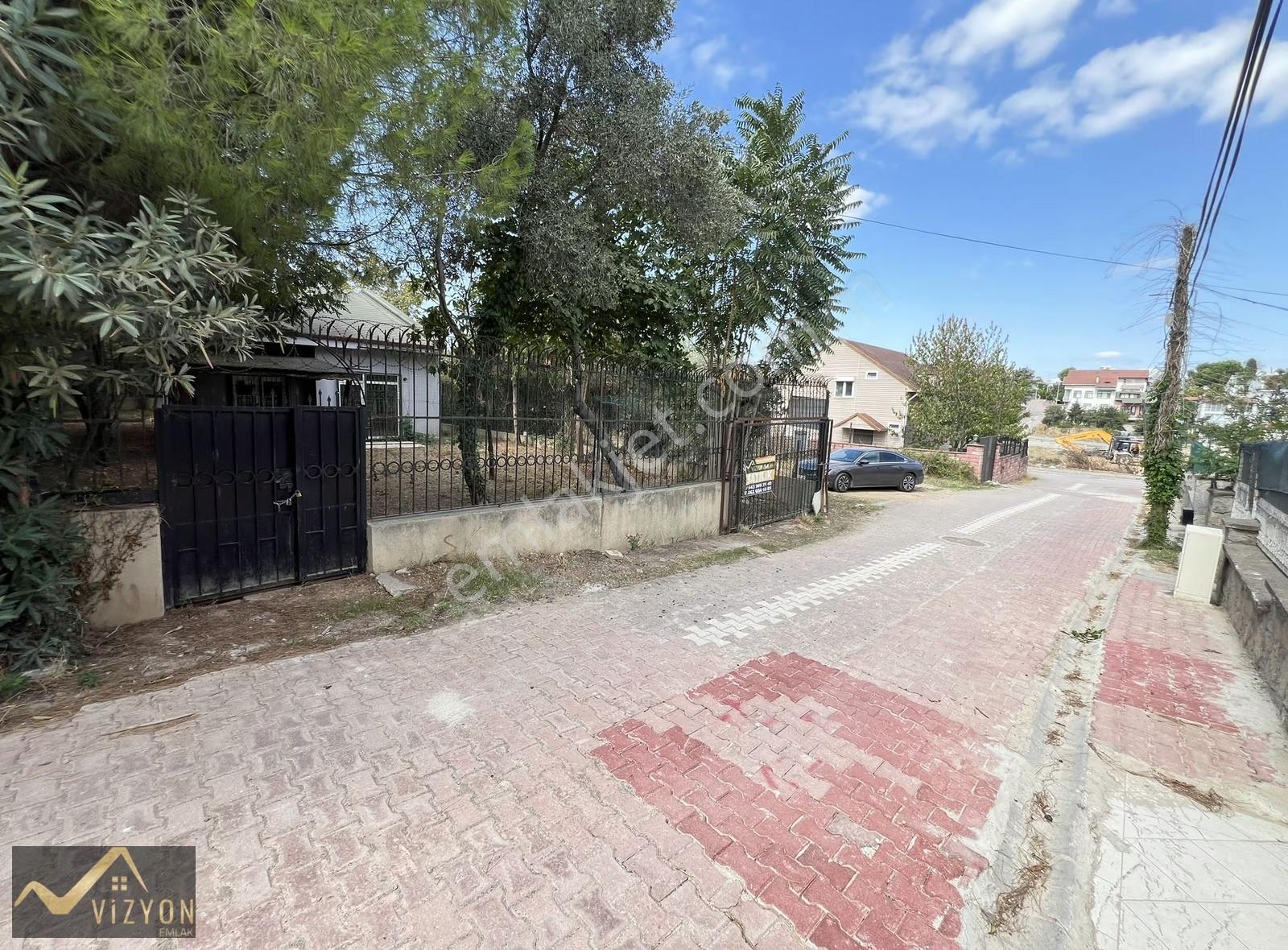 Vizyon Emlak'tan Krediye Uyğun İskanlı 453 M2 Müstakil Villa - Görsel 15