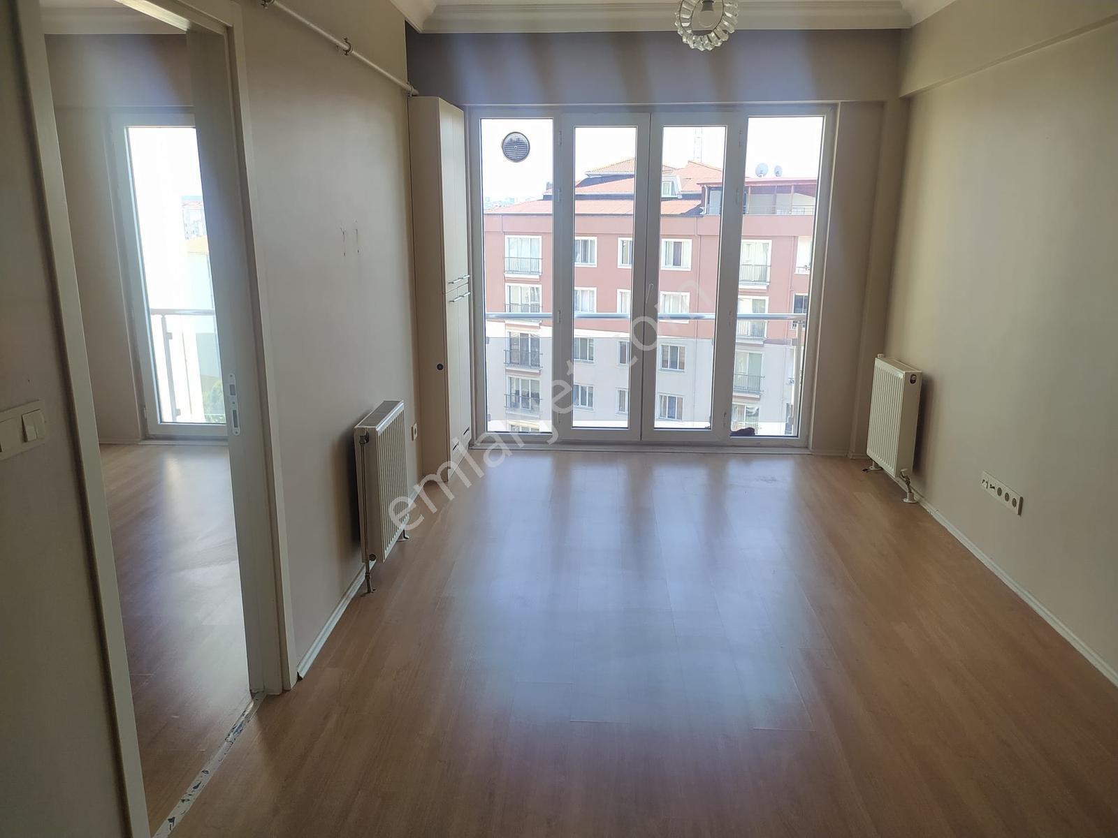 Çerkezköy Narin Park Erguvan Sitesi Satılık 1+1 Daire - Görsel 14