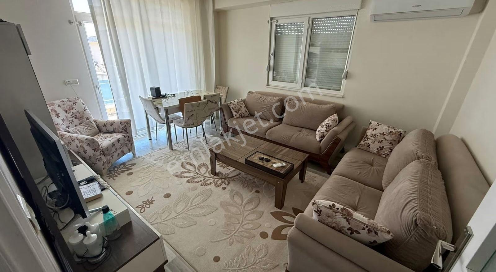 Öz Yıldız Emlak'tan Sarılar Mahallesinde 2+1 Full Eşyalı Daire