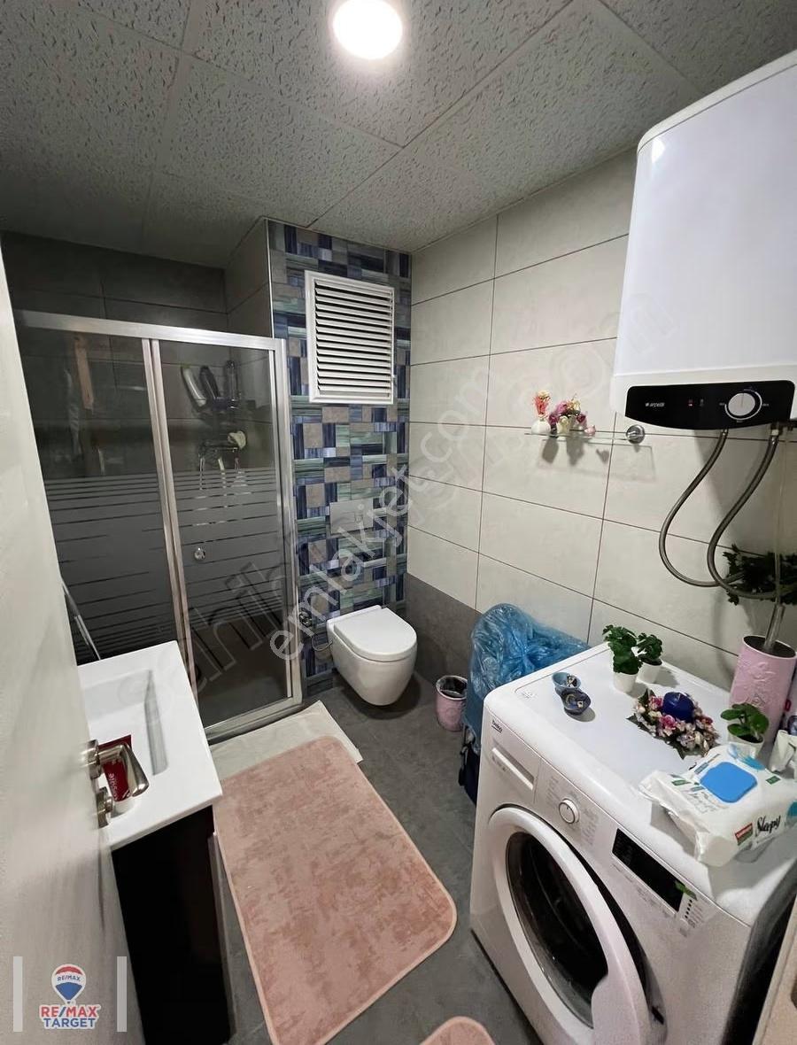 Çiğli Cadde Lıfe'ta Peyzaj Cephe Satılık 1+1 Site İçinde Havuzlu - Görsel 6