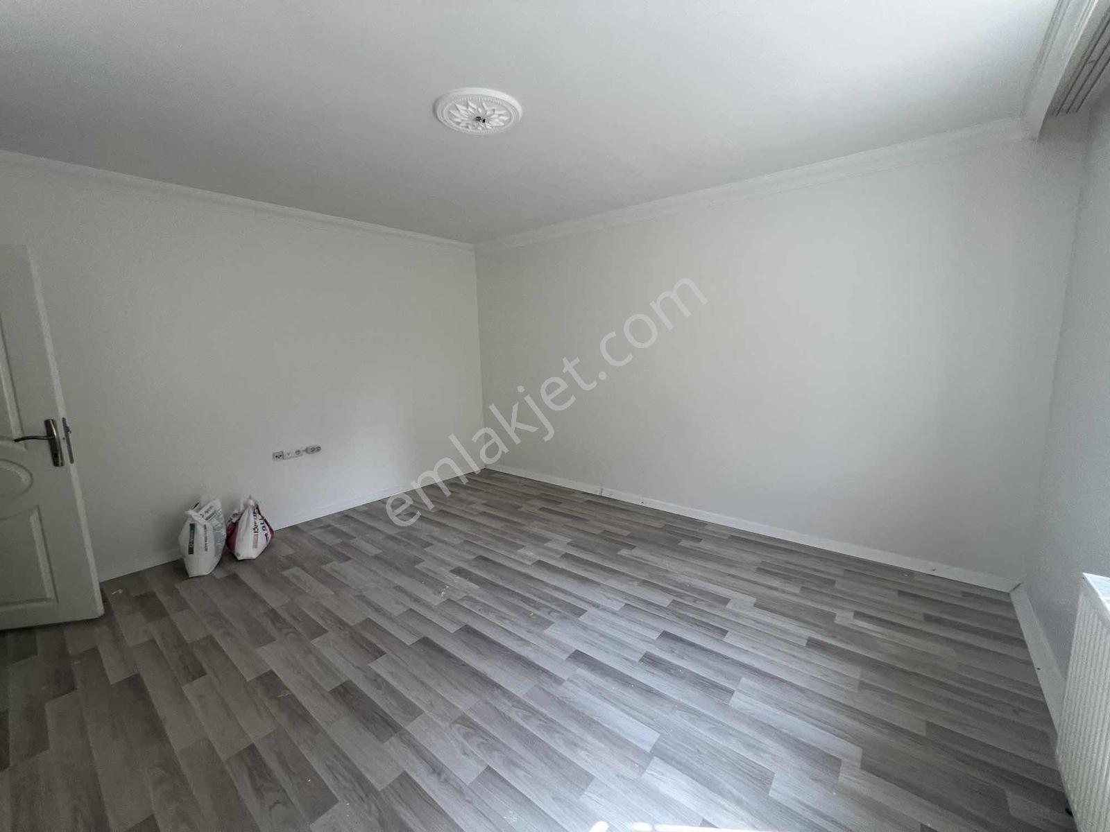 Eviva'dan Alsancak Mah. 130 M2 3+1 Ebeveyn Banyolu Kiralık Daire - Görsel 3
