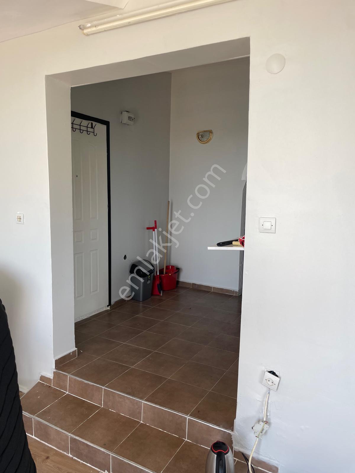 Ak Auto Gayrimenkul' Den Tekirdağ Süleymanpaşa Altınova Mah Teras Kat Kiralık 2+1 Daire - Görsel 4