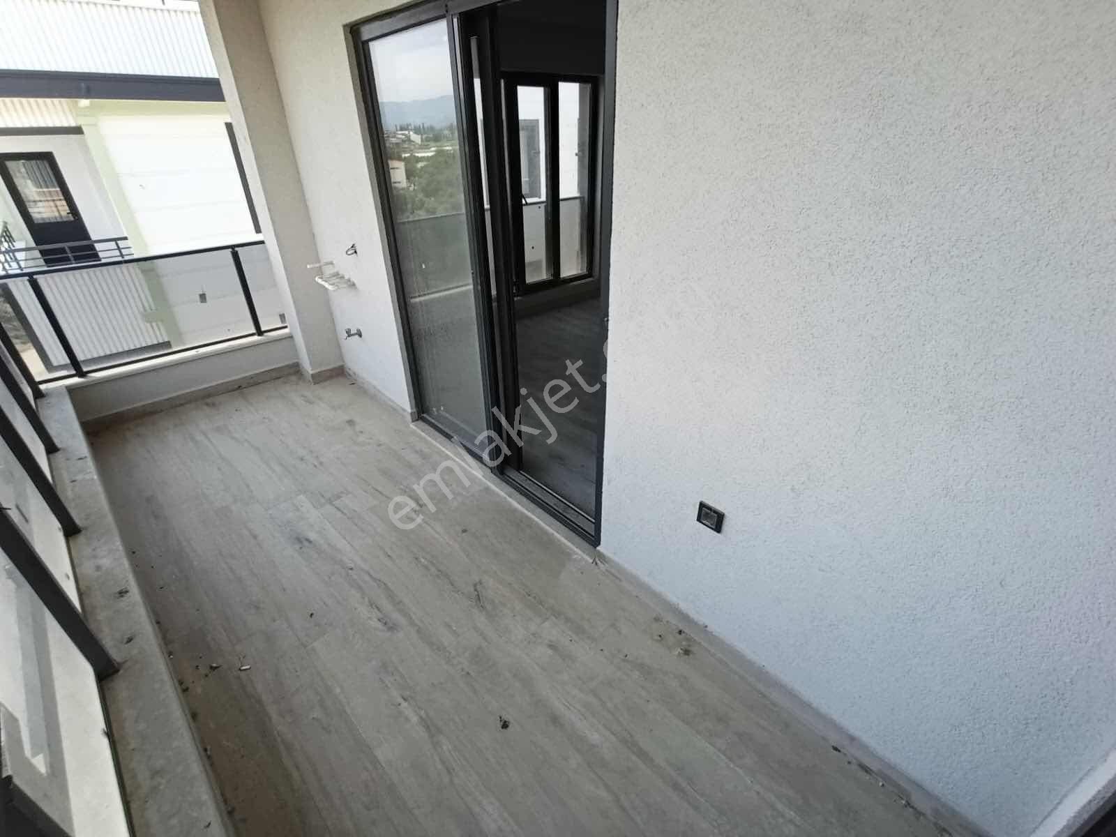Parladan Kadıköyde Asansörlü 3+1 Dubleks Sıfır Daire - Görsel 11
