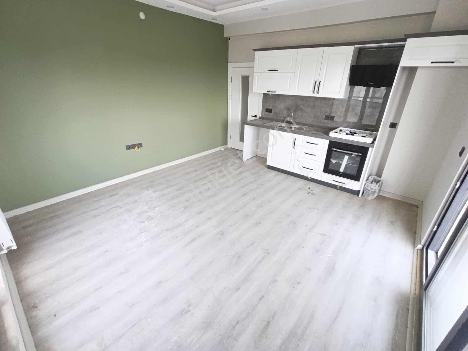 Parladan Kadıköyde Asansörlü 3+1 Dubleks Sıfır Daire - Görsel 5