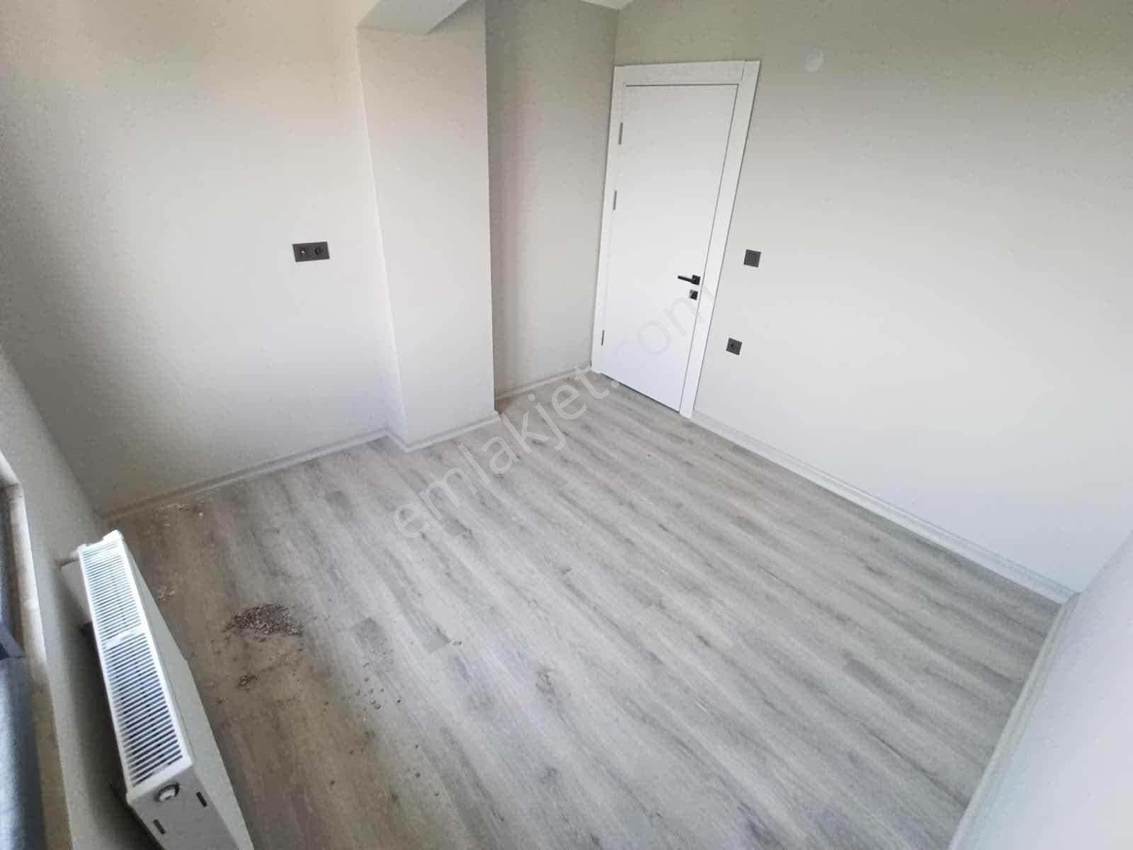 Parladan Kadıköyde Asansörlü 3+1 Dubleks Sıfır Daire - Görsel 15