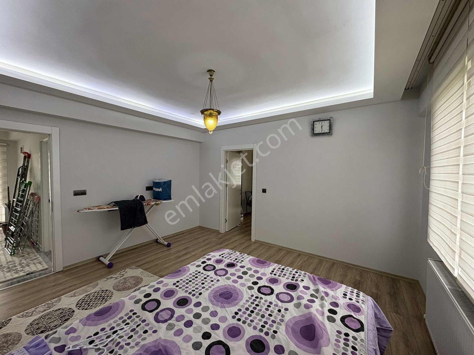 Talas Reşadiyede Şehir Manzaralı Garajlı 375 M2 Lüks Villa 191-2 - Görsel 24