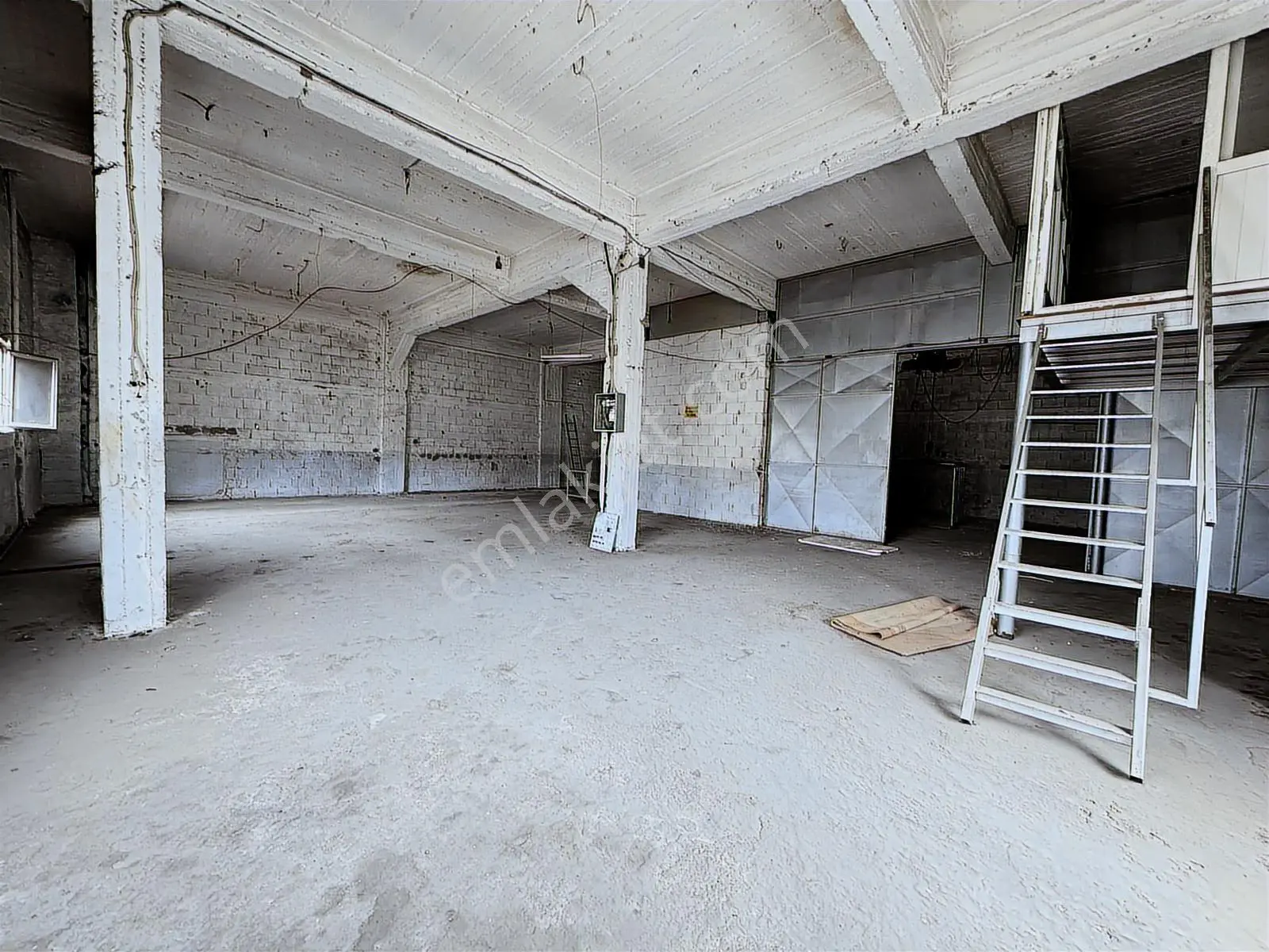 Hanedan Gyo'dan Testilken'te Kiralık 3 Katlı 1.200 M² İmalathane - Görsel 3