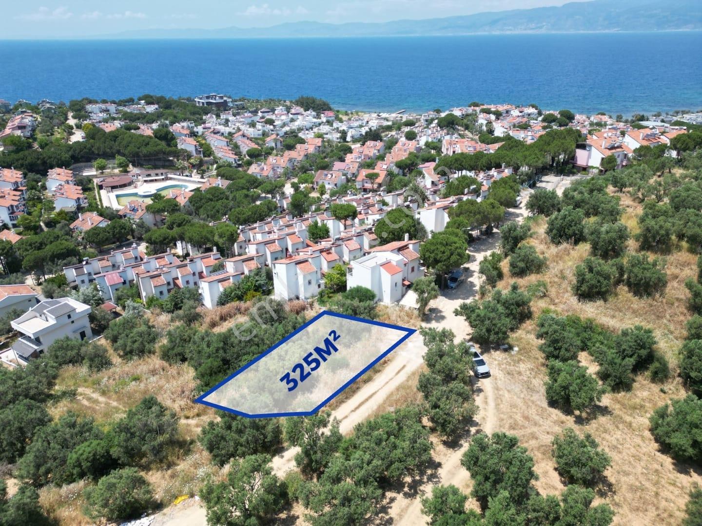 Burhaniye Pelitköy'de Sahile Yakın Satılık İmarlı Arsa