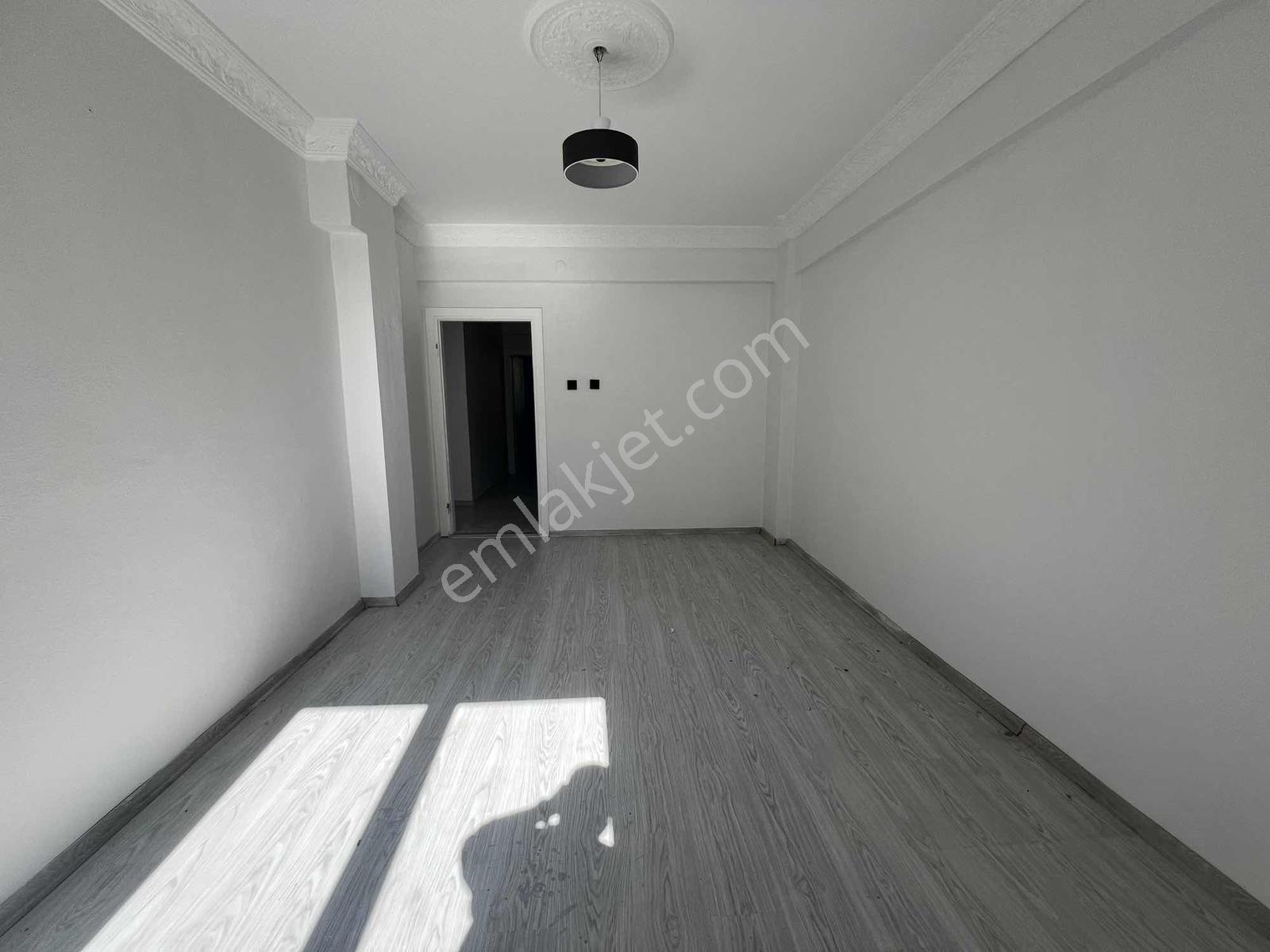 Aktaş'tan Reşadiye Mah. 2+1 Masrafsız Ara Kat Satılık Daire - Görsel 15