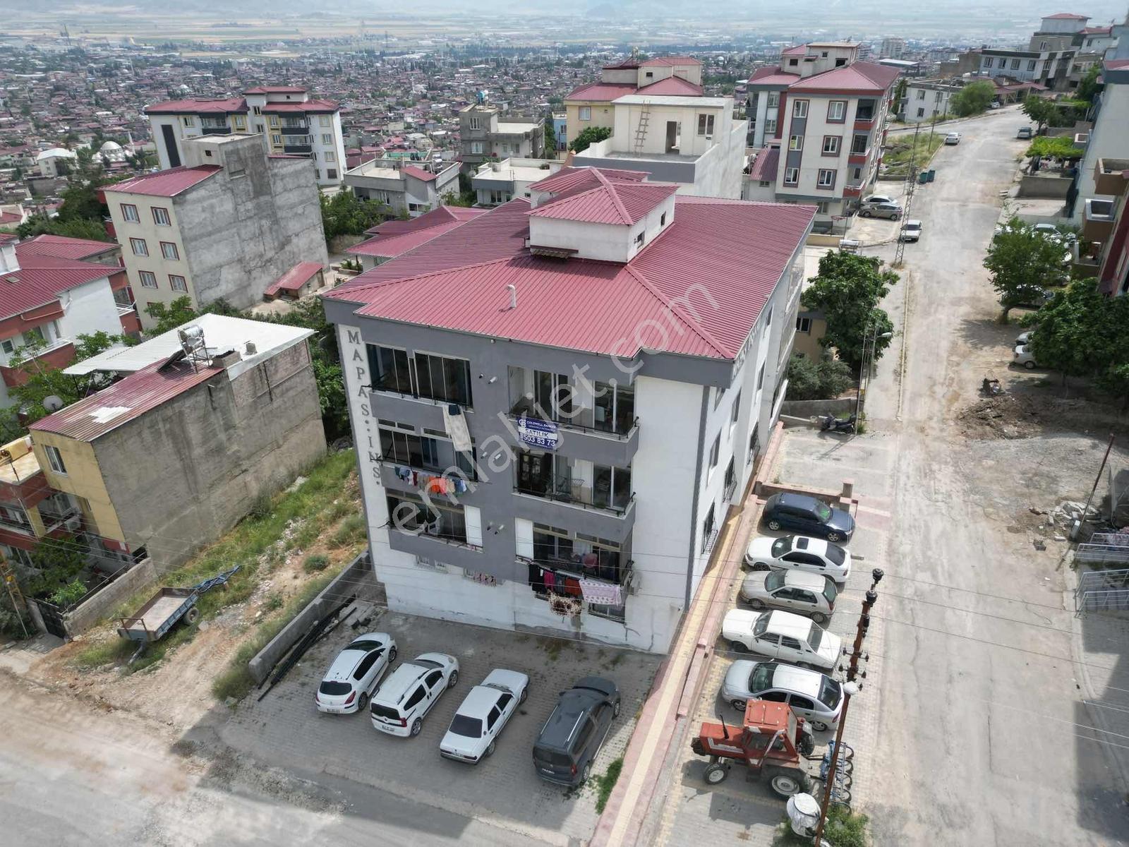 Arslanbey Mah'de Satılık Geniş2+0 Daire