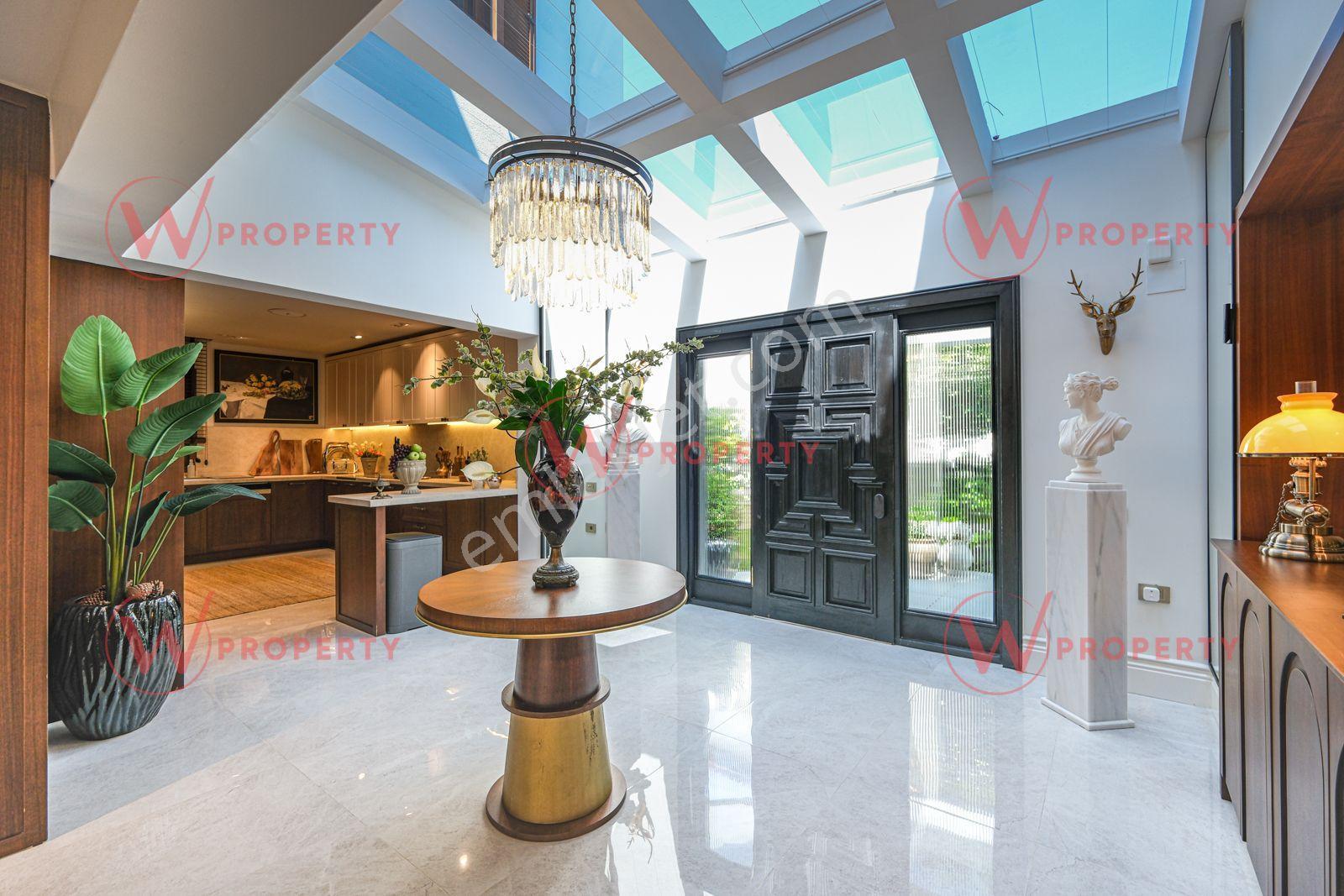 W Property Gama'da Özel Tasarımlı & Geniş Bahçeli Bağımsız Villa - Görsel 2