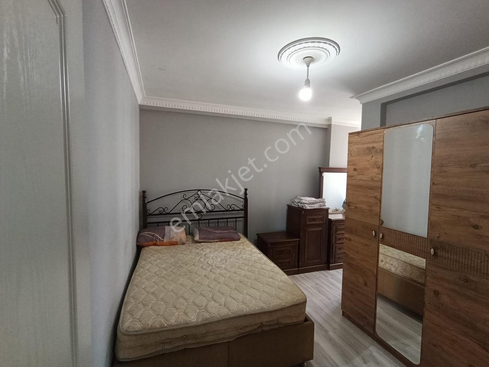 Bağlarbaşında Çift Cepheli Genış Ve 3+1 Kiralık Daire - Görsel 21