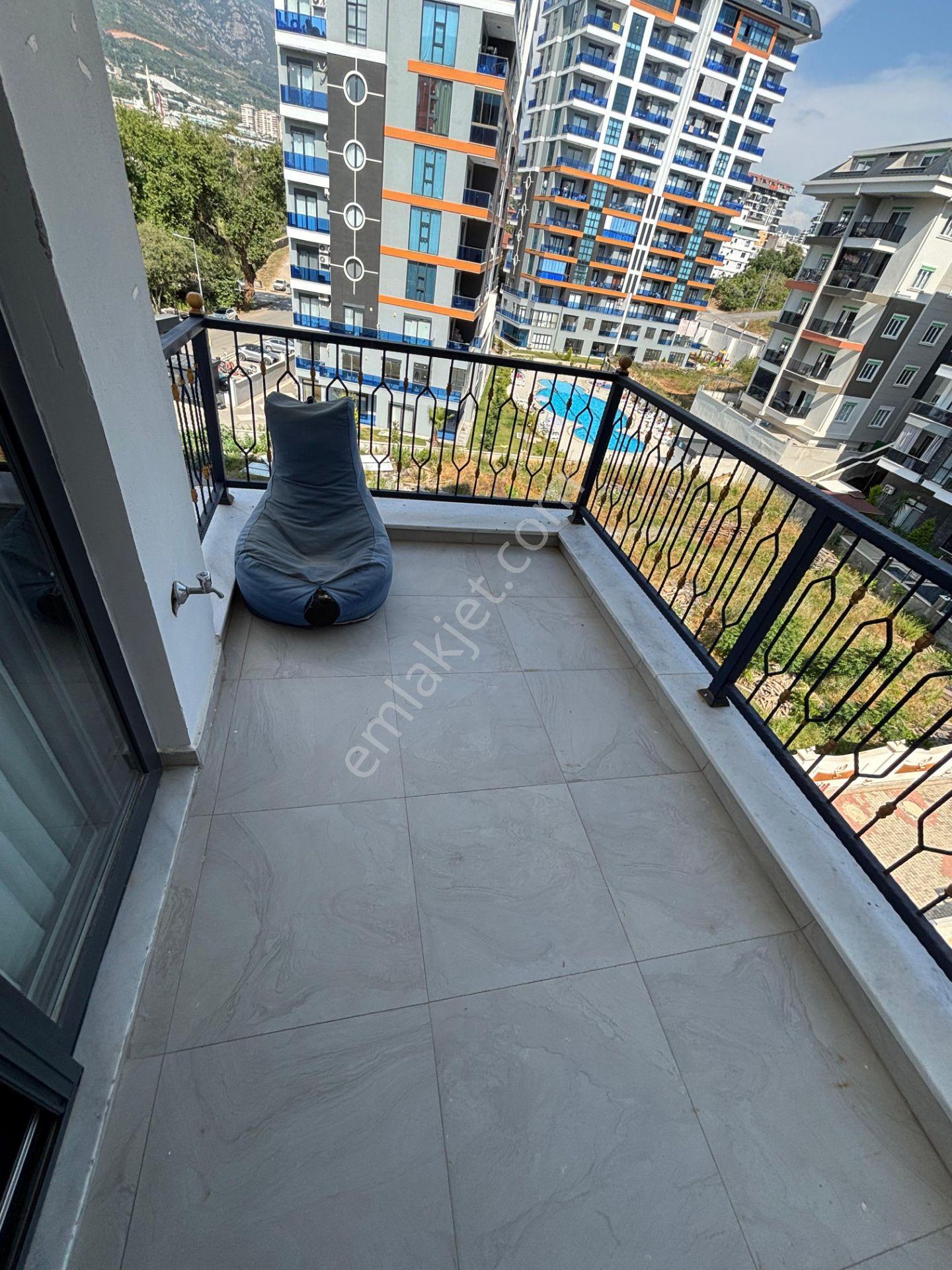 Volantis Tower Rezidans'ta Uzun Dönem Kiralık 1+1 Lüks Eşyalı Daire Mahmutlar Mahallesi - Görsel 12