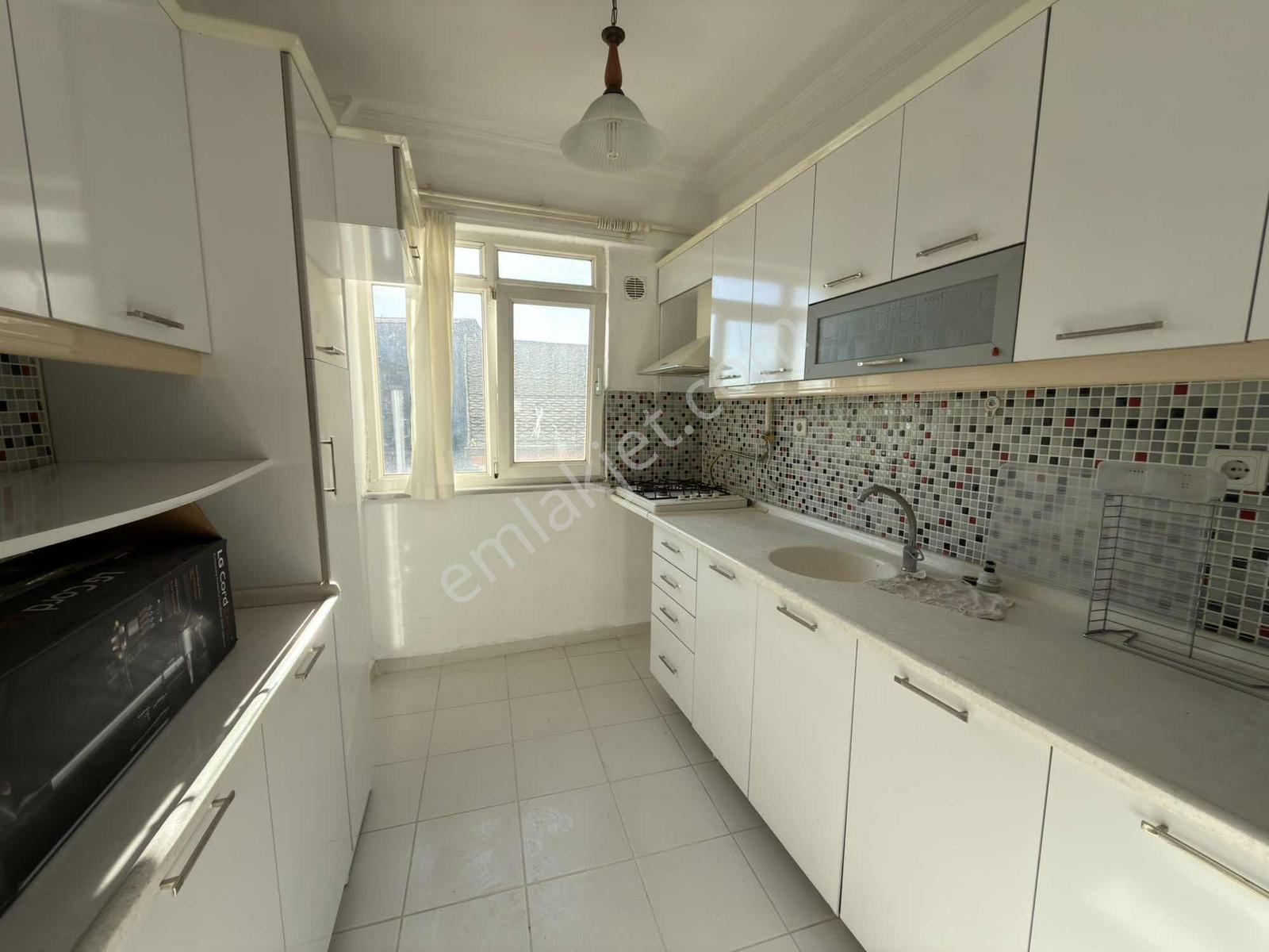 Tarcanlardan,çarşı Merkezde Boş Temiz Kiralık Arakat 2+1 - Görsel 15